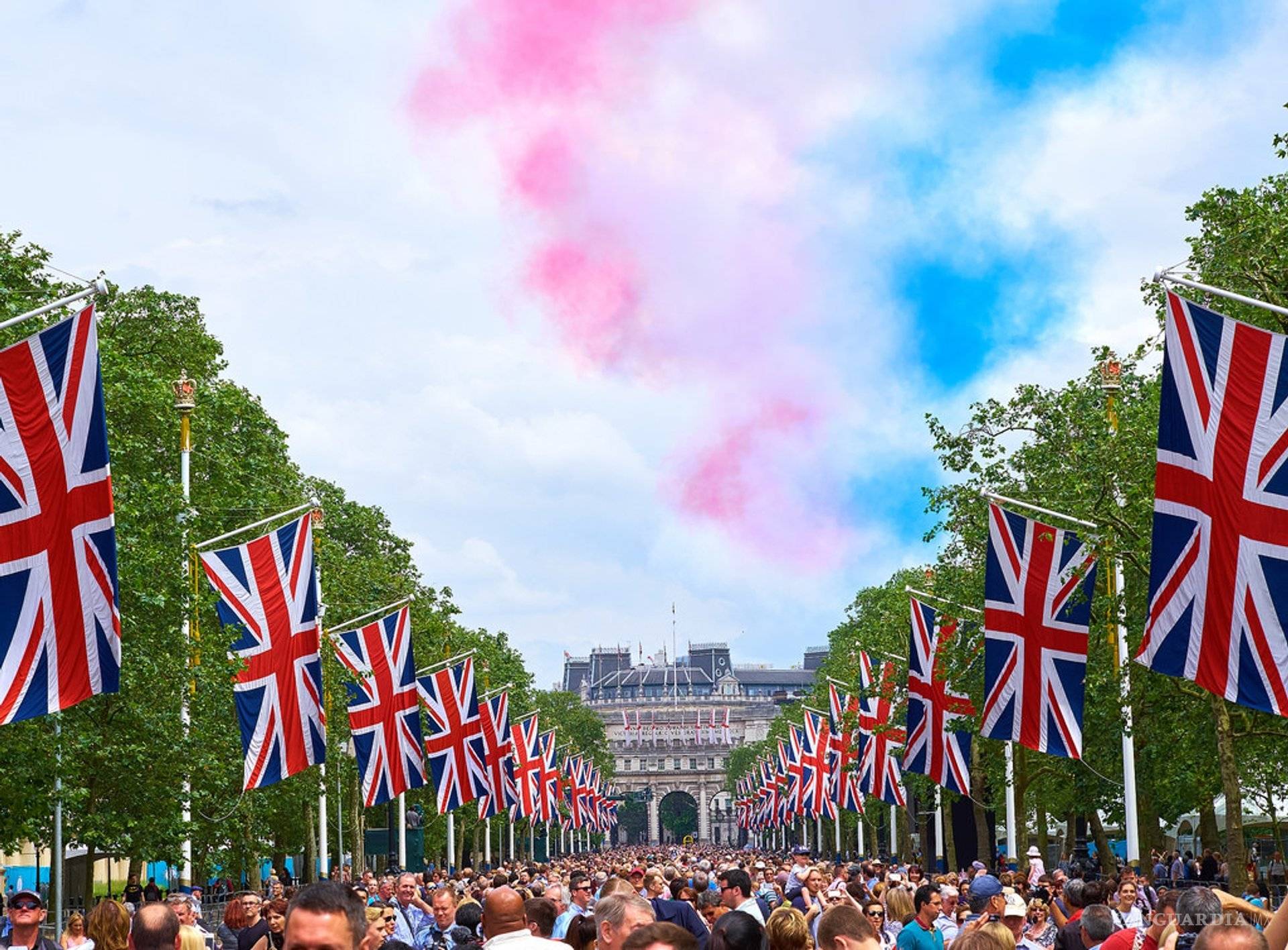 $!¡Rumbo al Jubileo de Platino! La Reina Isabel II cumple 69 años en el trono
