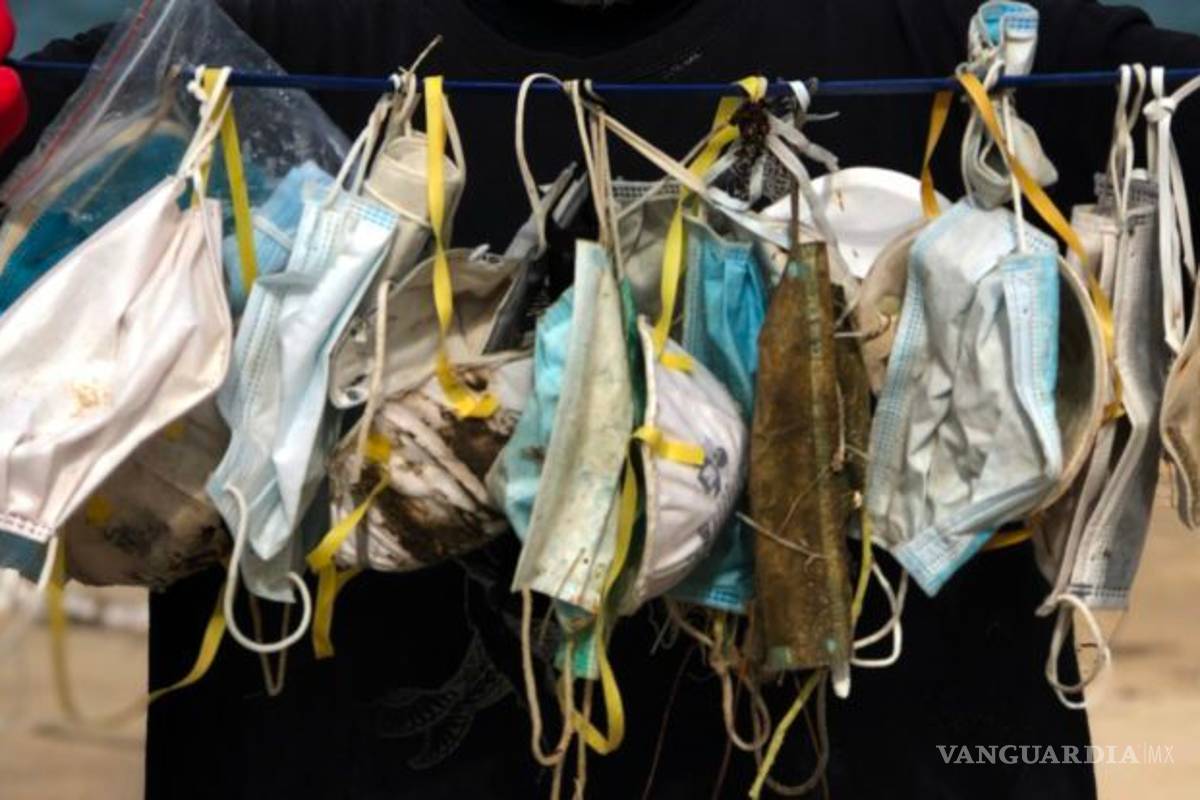 Contaminan océanos con residuos de guantes y cubrebocas