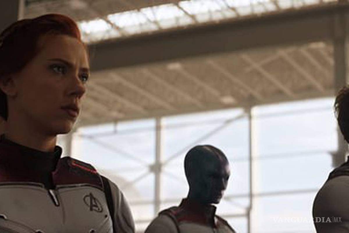 Avengers Endgame... ¿Tony Stark sobrevive y llega a la tierra para crear los Trajes Cuánticos?