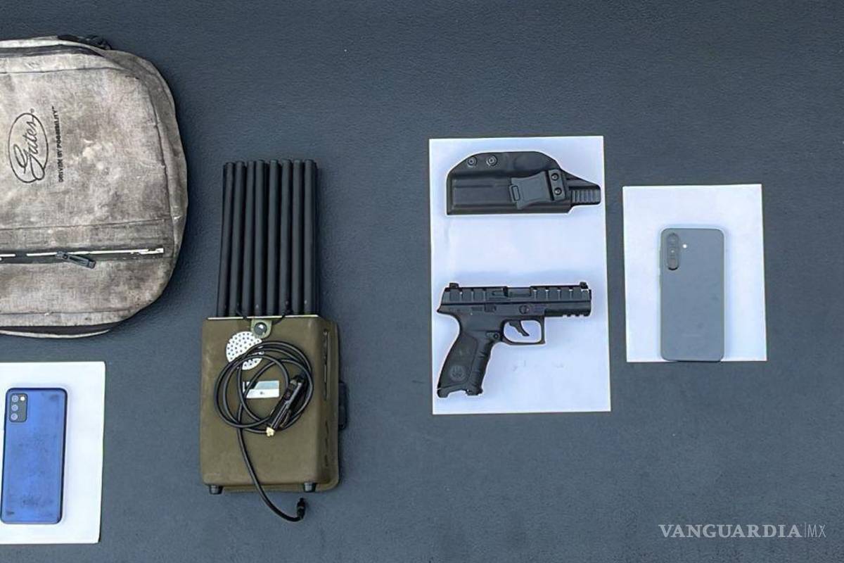 Rescatan a trailero privado de su libertad y detienen a su presuntos captores, en NL