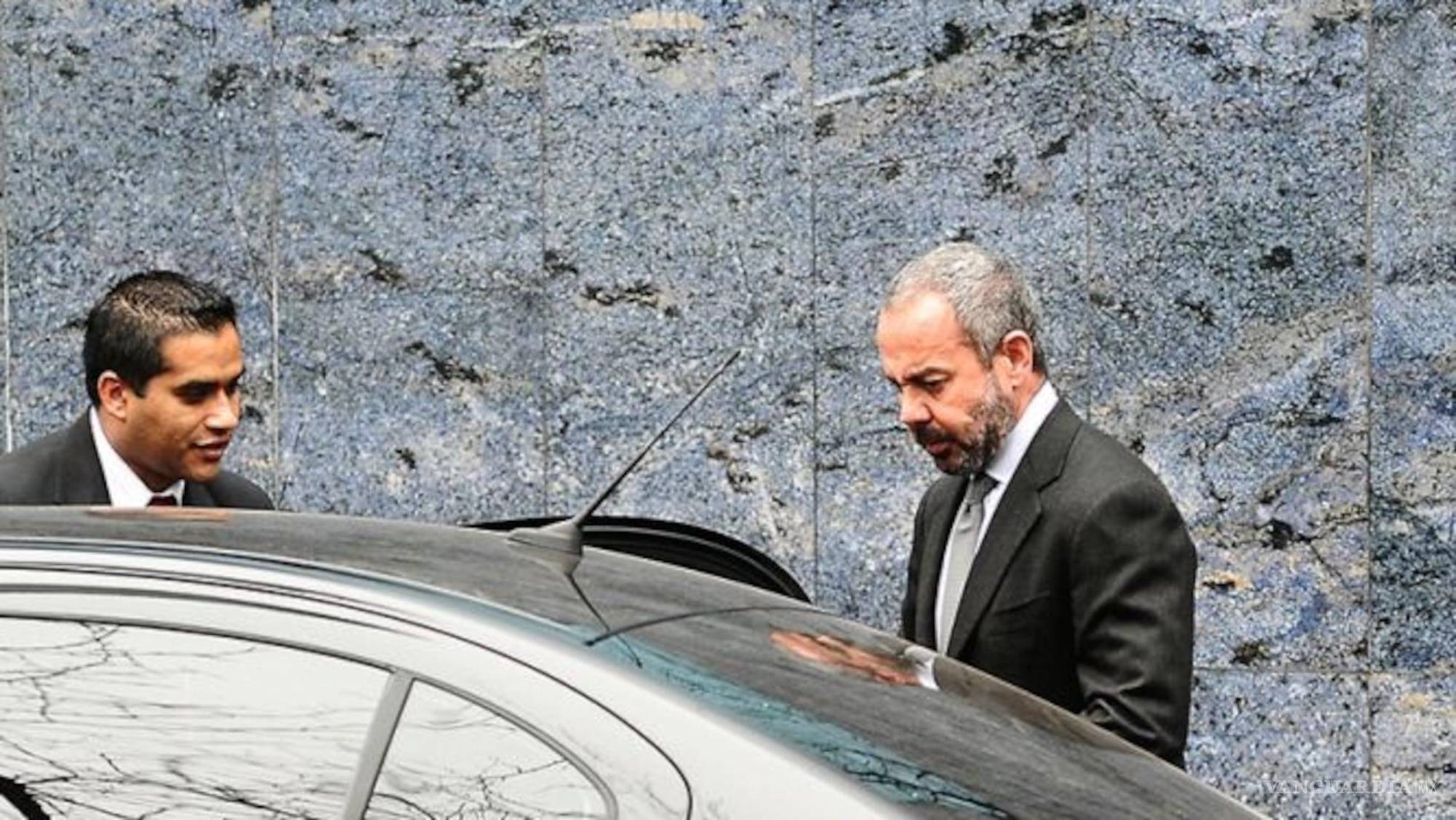 $!Una de las pocas imágenes de Martínez Guzmán es esta; se ha reportado que contrató una empresa para borrar su rastro digital.