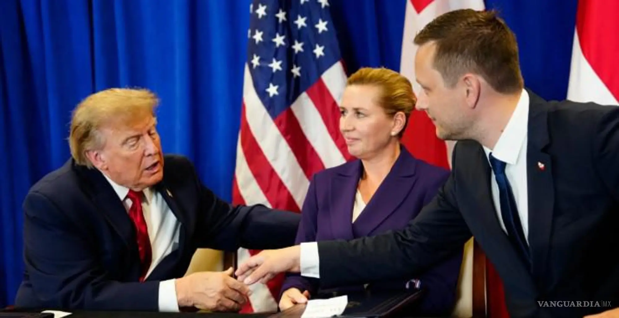 $!El acuerdo también prohíbe a los adversarios de Estados Unidos tener presencia militar o realizar inversiones en Groenlandia sin autorización por escrito.