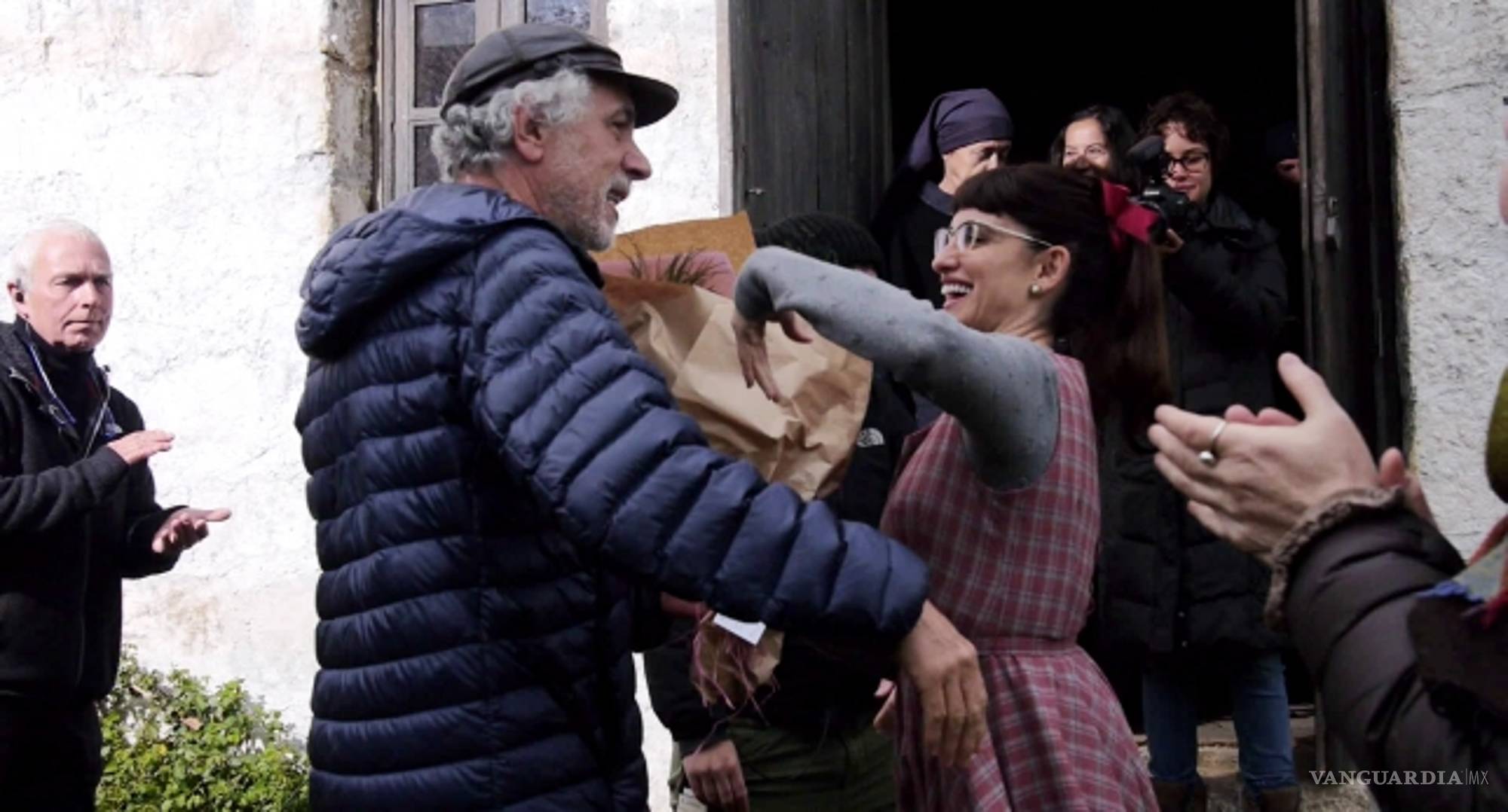 $!Trueba confiesa su “tristeza” por el intento de boicoteo a ‘La reina de España’