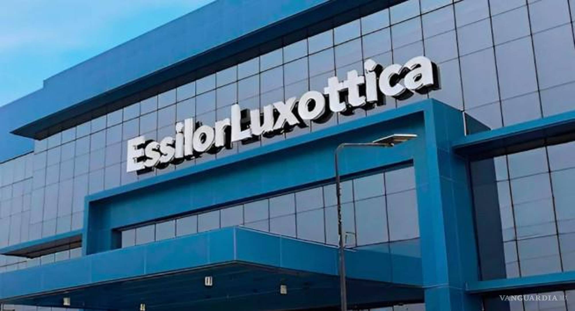 $!EssilorLuxottica, el gigante mundial de la óptica construido alrededor del empresario italiano Leonardo Del Vecchio.