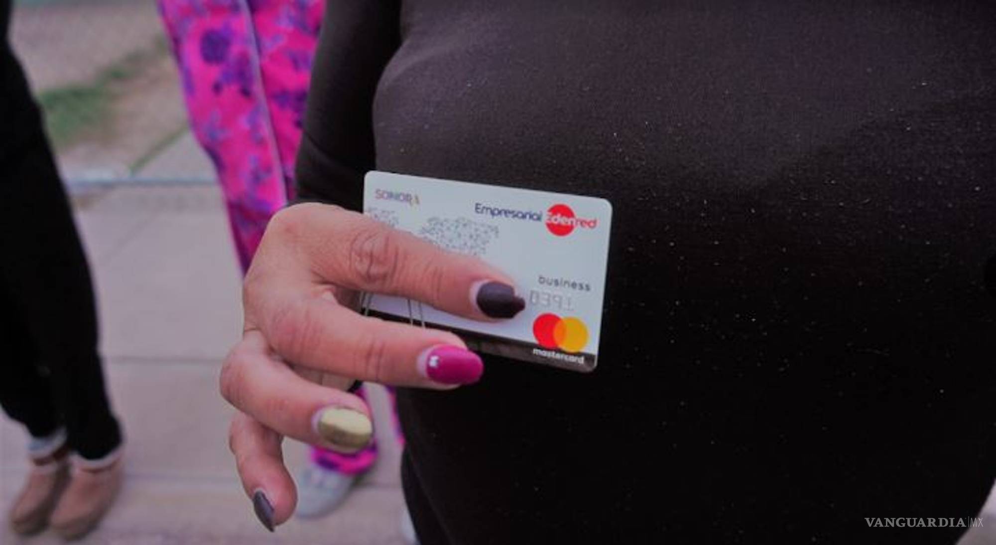 $!Sedesson pone en riesgo la privacidad de personas en pobreza... por mil pesos, adultos mayores de Sonora facilitan sus datos biométricos