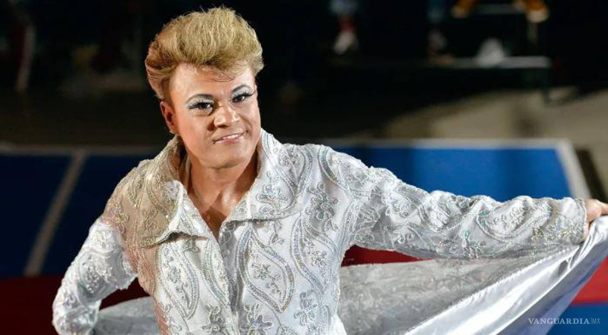 $!Tanto en Estados Unidos como en México, uno de los invitados especiales de Cassandro fue su amigo Pimpinela Escarlata, quien aseguró sentirse contento por la historia de su fiel compañero.