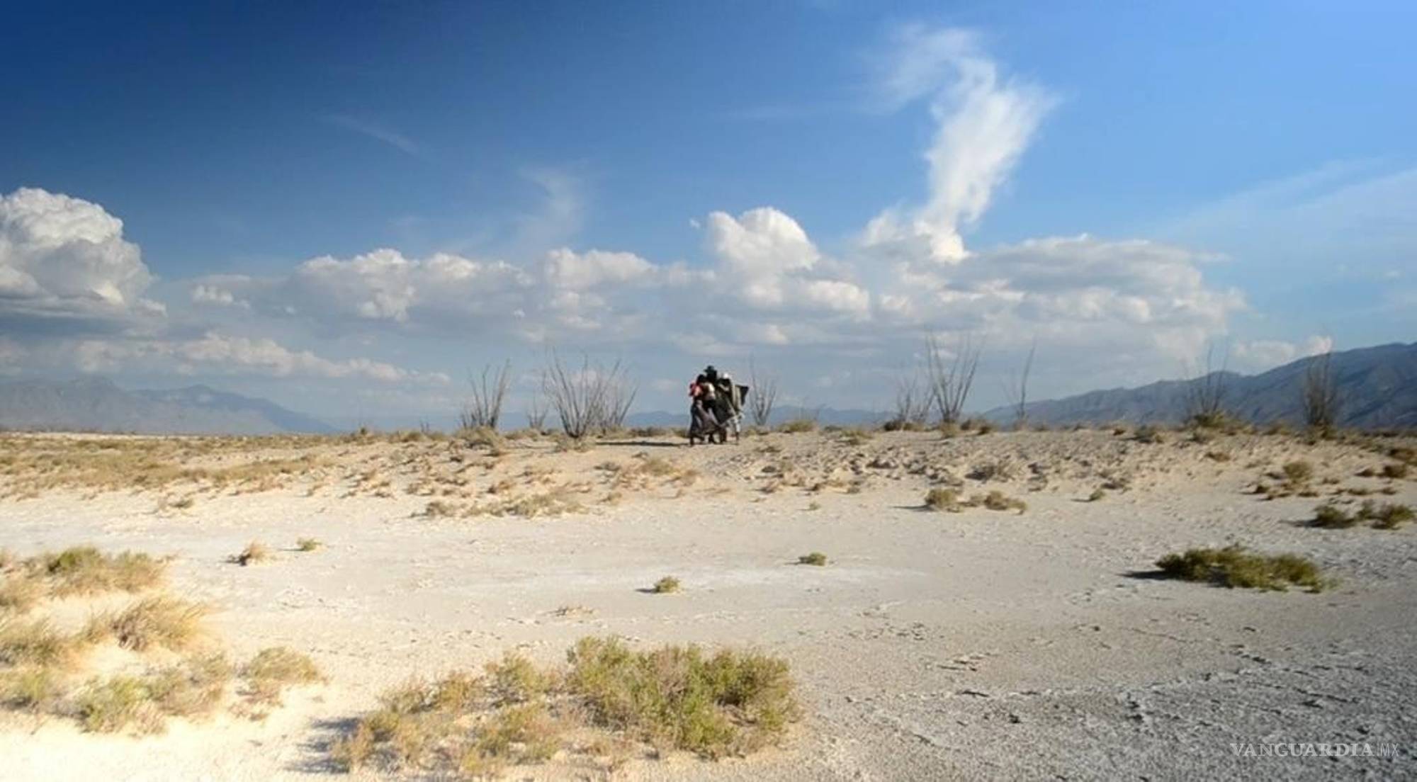 $!¡Coahuila es tierra de cine! Filman ‘Los vampiros del Desierto’ en Cuatro Ciénegas