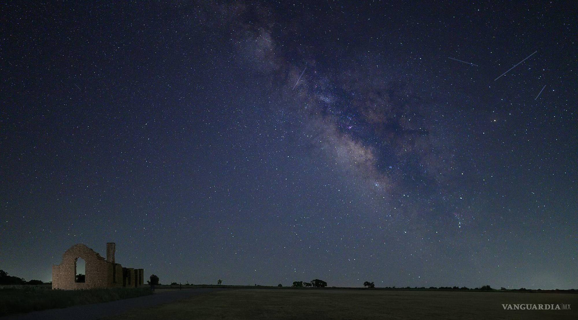 $!La lluvia de meteoros Oriónidas alcanza su máxima actividad entre la noche del 21 de octubre y la madrugada del 22.