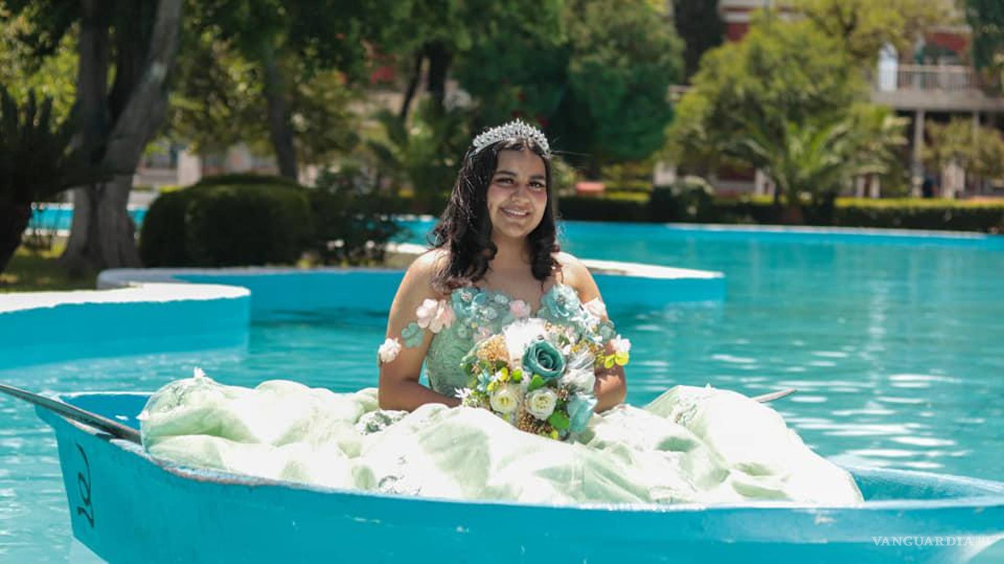 $!En el lago de la Alameda