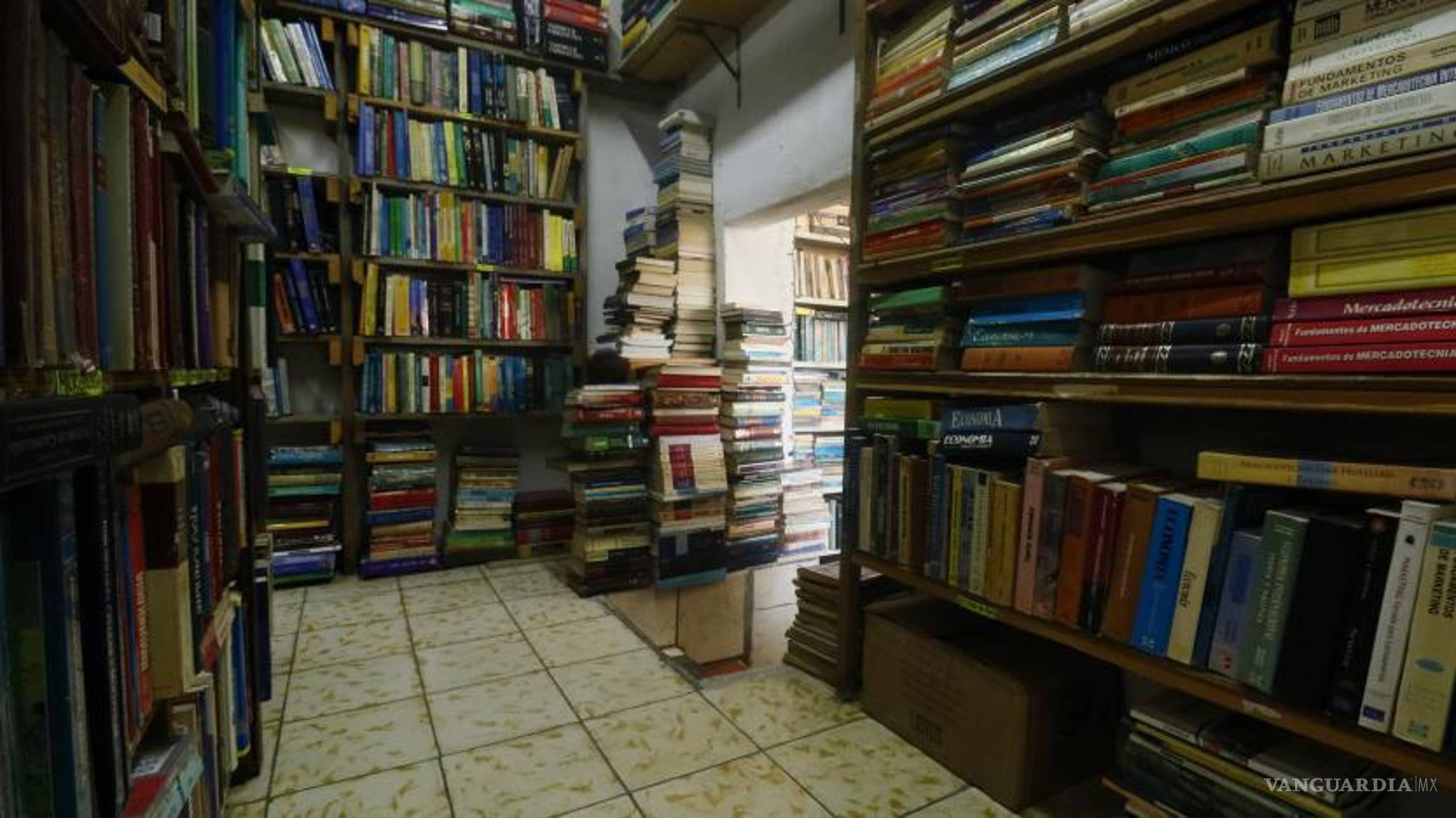 $!La Librería Santa María, un ícono de la lectura en Saltillo desde 1990.