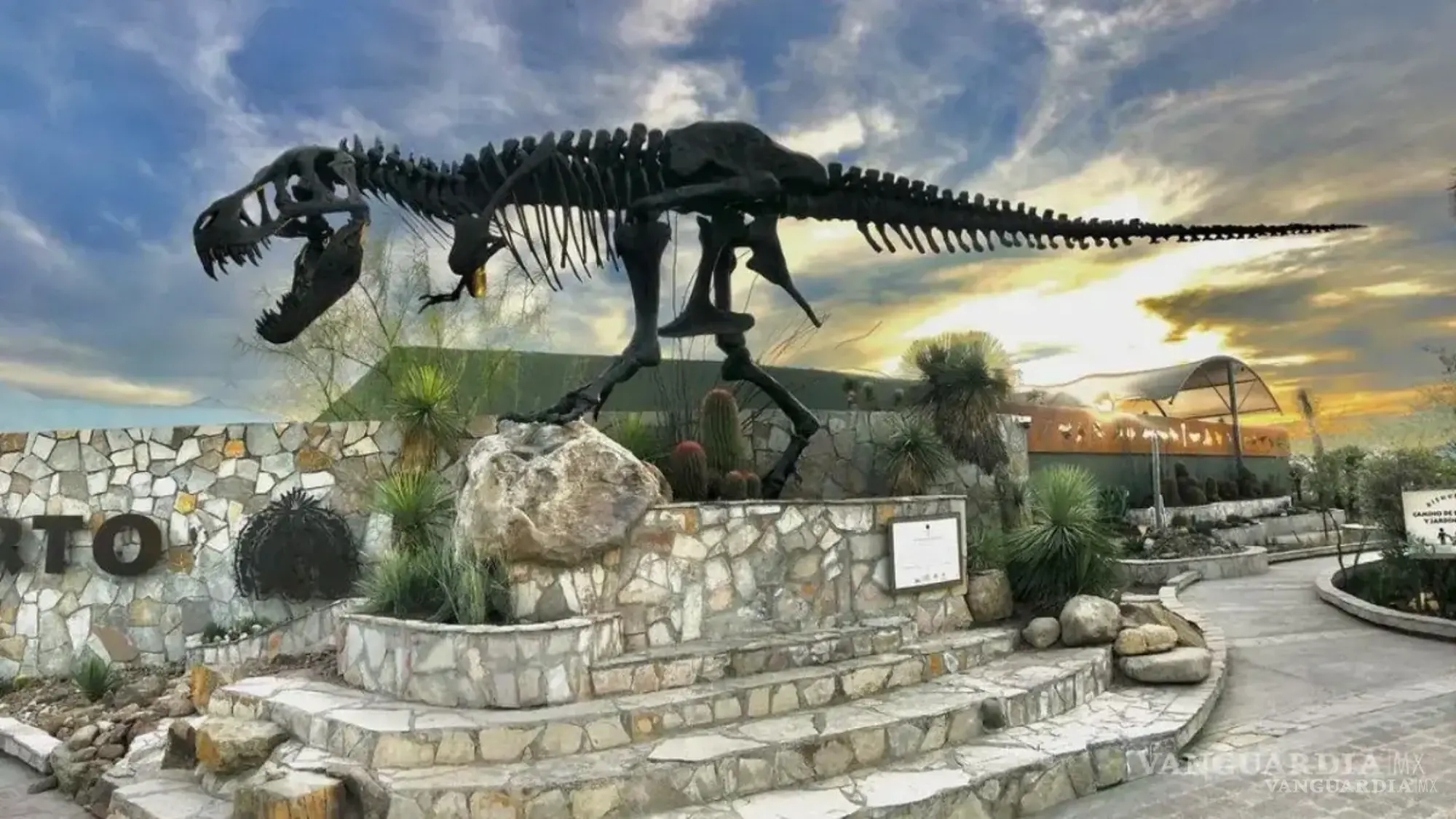 $!Dinosaurios, biodiversidad y cultura se reúnen en uno de los recintos científicos y turísticos más emblemáticos de Coahuila.