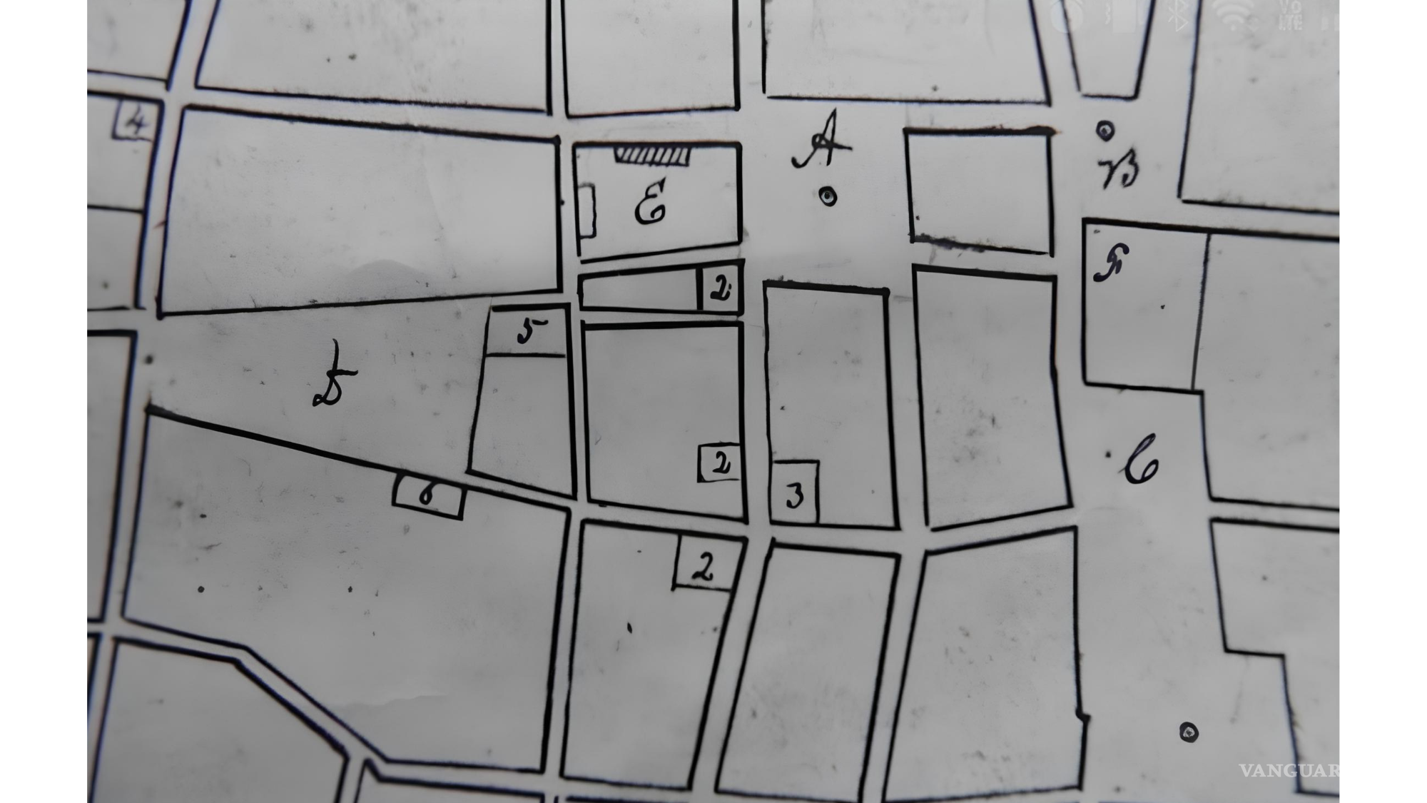 $!Fragmento de un plano urbano donde aparece el antiguo inmueble hoy conocido como Vito Alessio Robles. Cada trazo encierra siglos de transformación: del latifundio al cuartel, de la celda al aula, del silencio al arte.