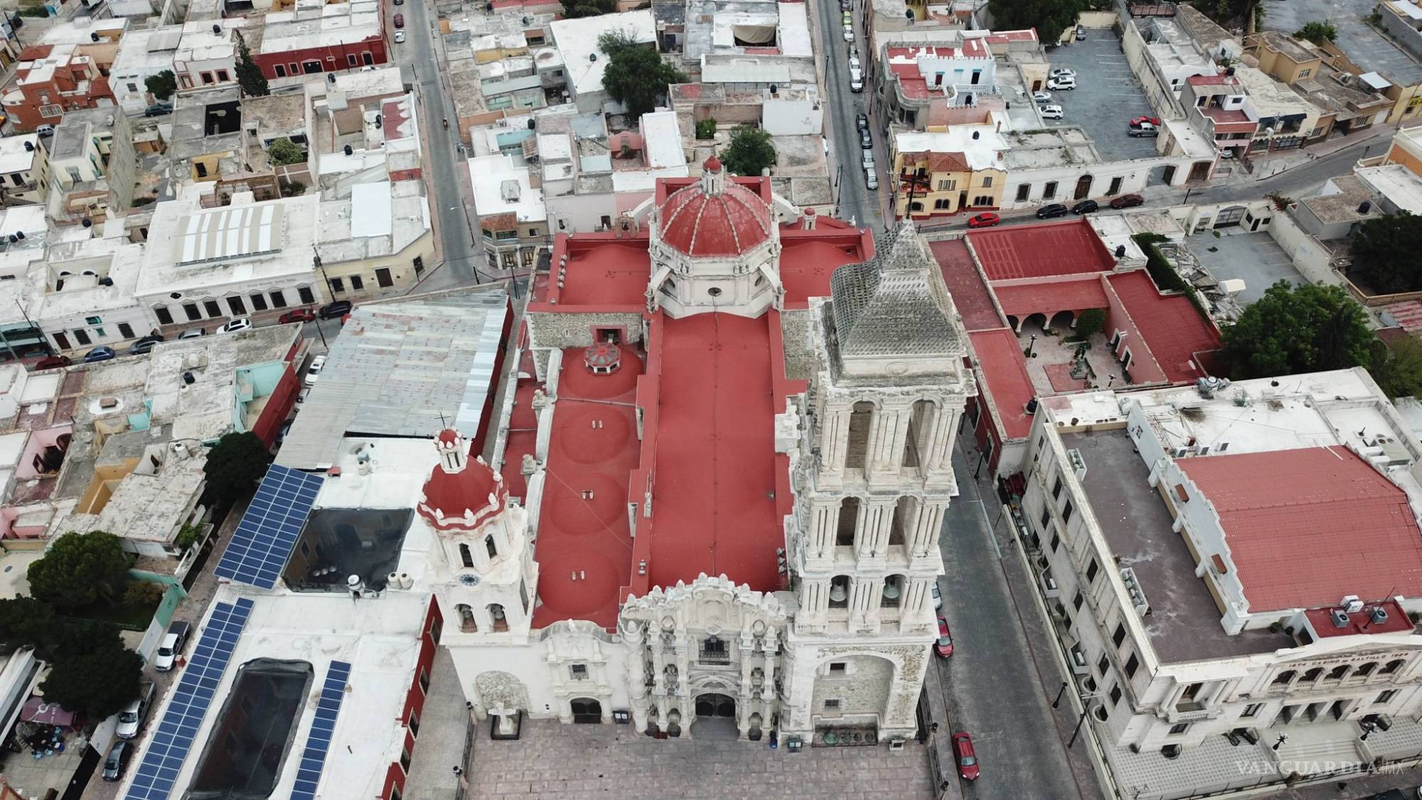 $!El día en que se desplomó la campana de la Catedral de Saltillo