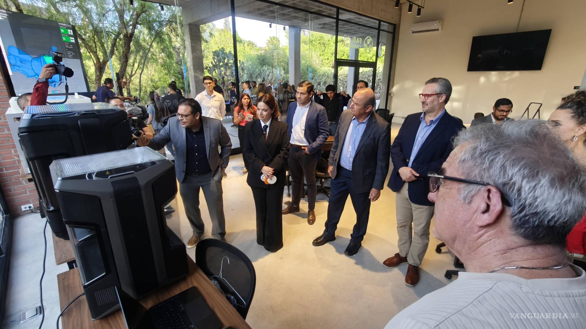 $!El FabLab Carolina abre sus puertas como parte del ecosistema de innovación de la universidad. FOTO: HOMERO SÁNCHEZ