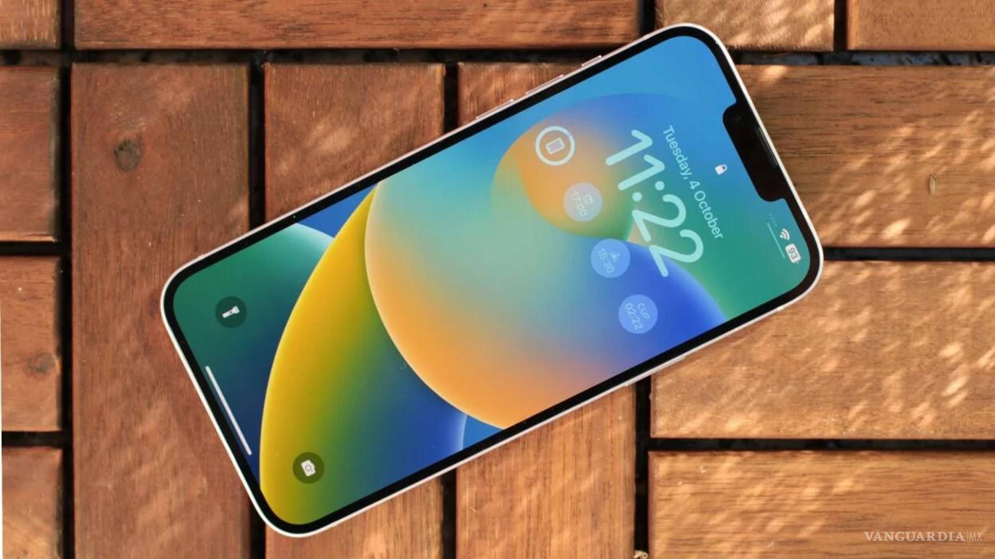 $!La forma cuadrada del iPhone volvió a partir del 12 y hasta el 14.