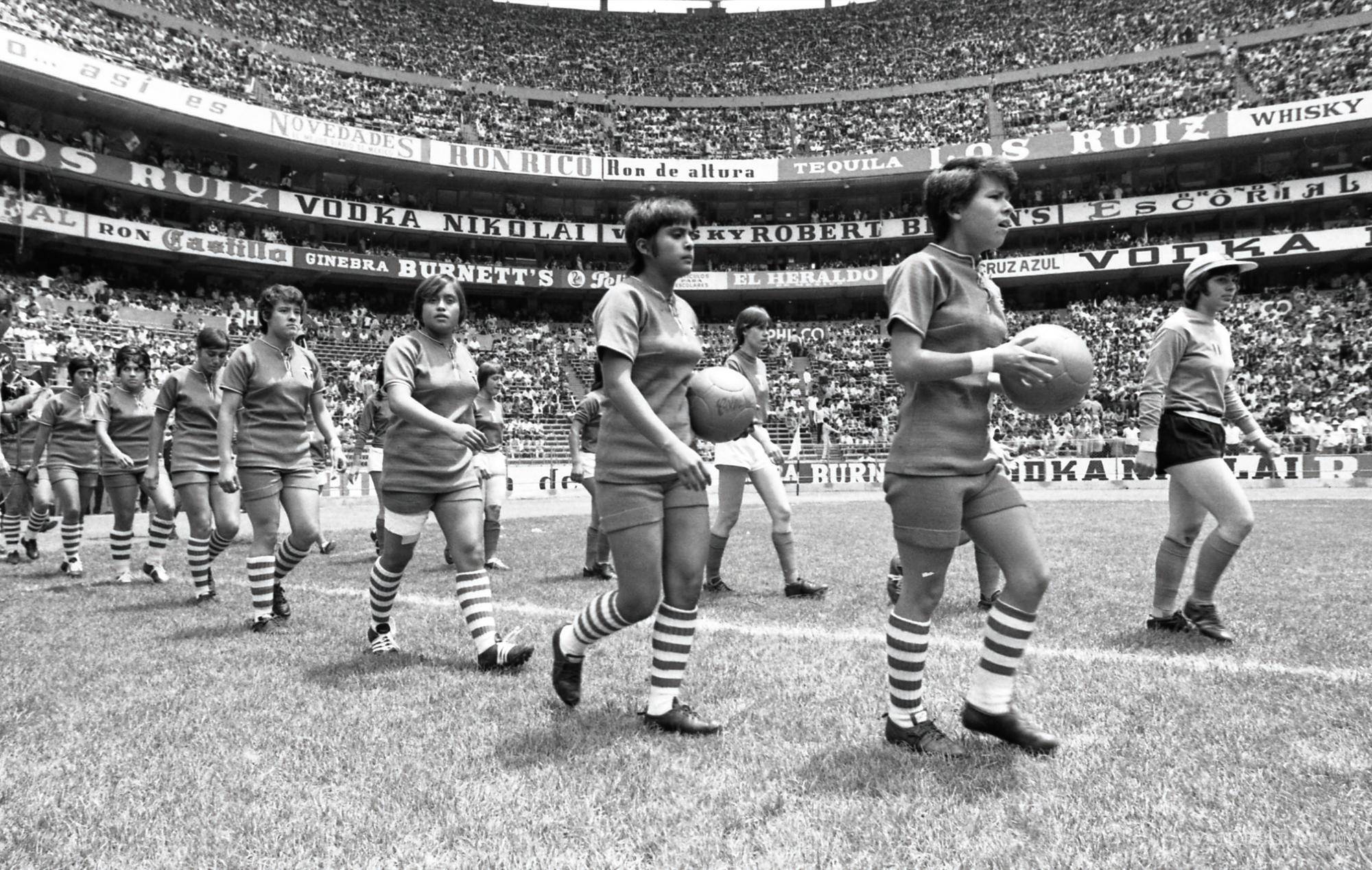 De estadios vacíos, a audiencias de más de 34 mil aficionados: así la evolución del fútbol femenil en México