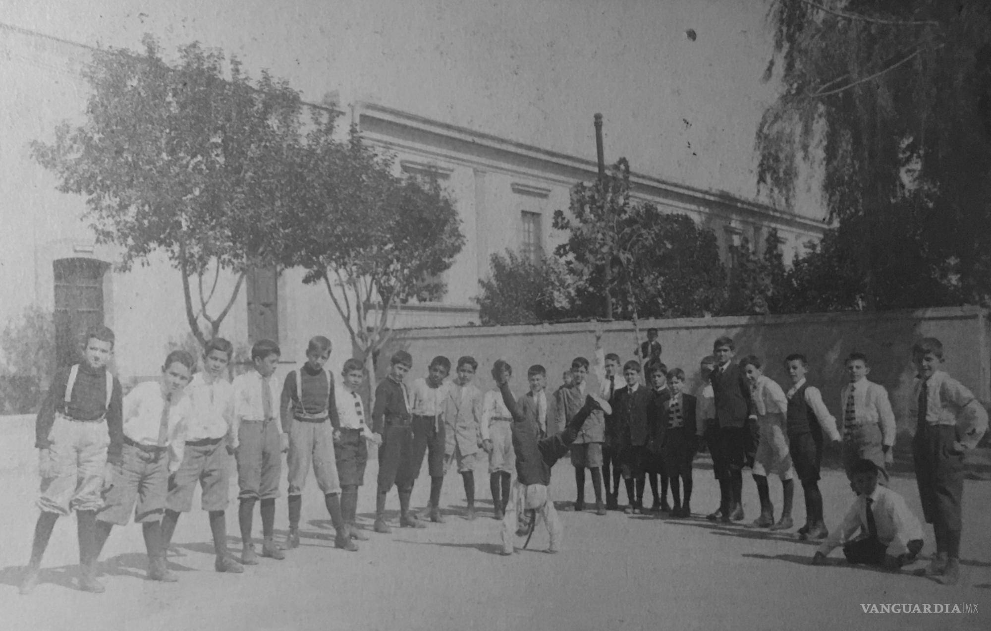 $!En cientos de alumnos del colegio jesuita quedaron las enseñanzas de los esforzados religiosos.