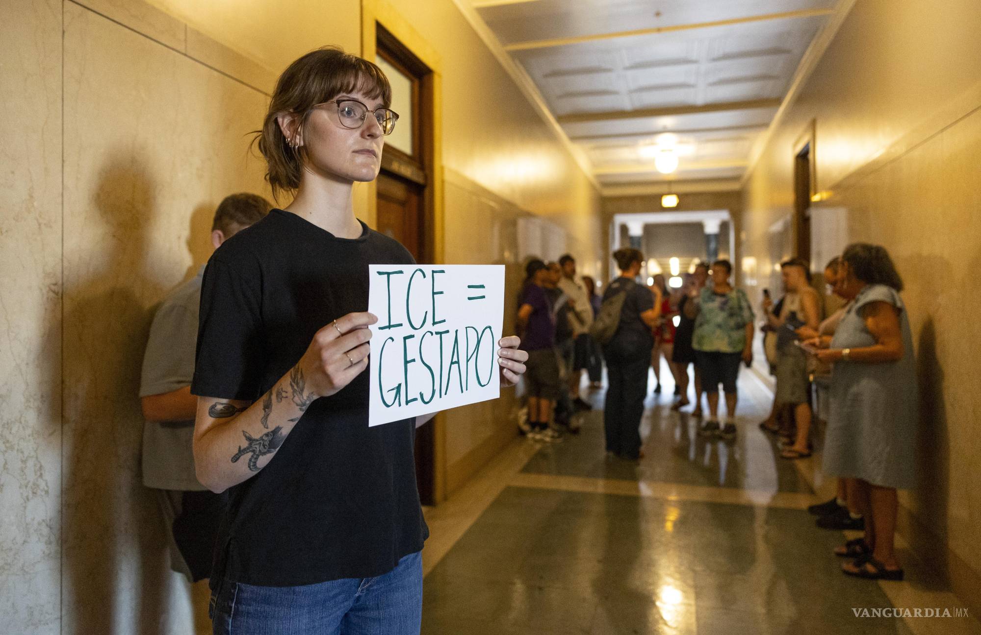 $!En distintas partes de Estados Unidos han considerado que ICE y otras fuerzas de seguridad actuan como la Gestapo.