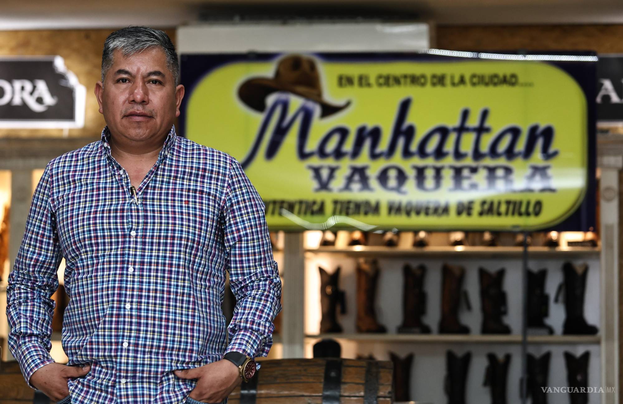 Pasión y amor, la base del éxito para Tiendas Manhattan