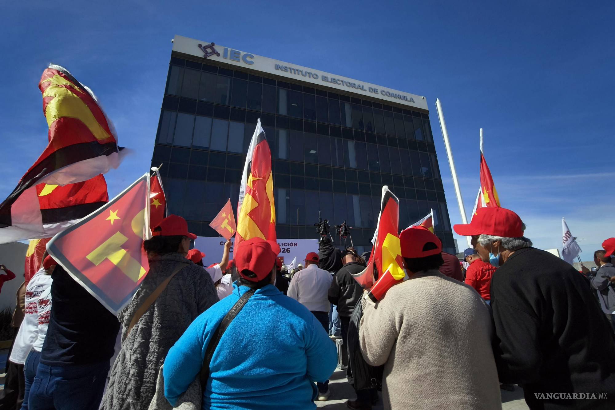 $!Dirigentes y militantes de Morena y el PT formalizaron una coalición electoral, con el objetivo de fortalecer su proyecto político rumbo a los próximos comicios.