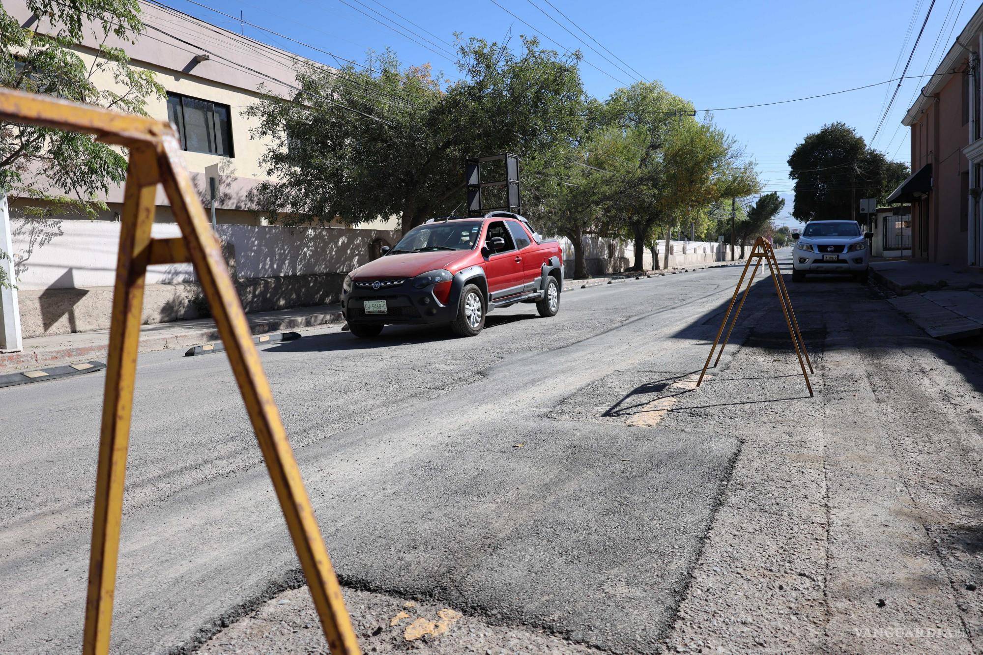 $!Los residentes reportaron que las obras dejaron un importante nivel de polvo en la zona, lo que generó problemas de salud, como infecciones respiratorias.