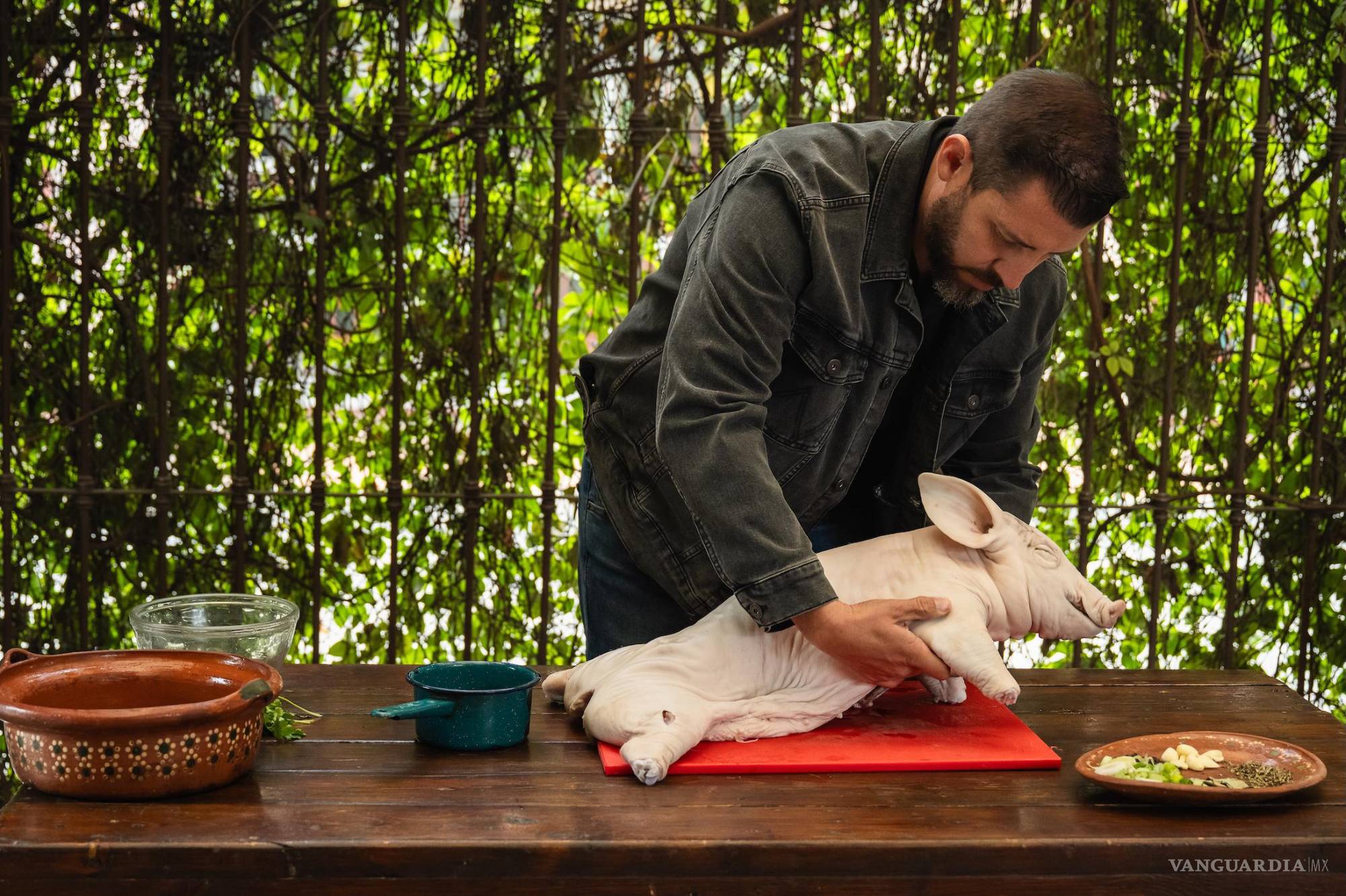 Rodrigo Barba: la terapia del fuego y la cultura de los ahumados