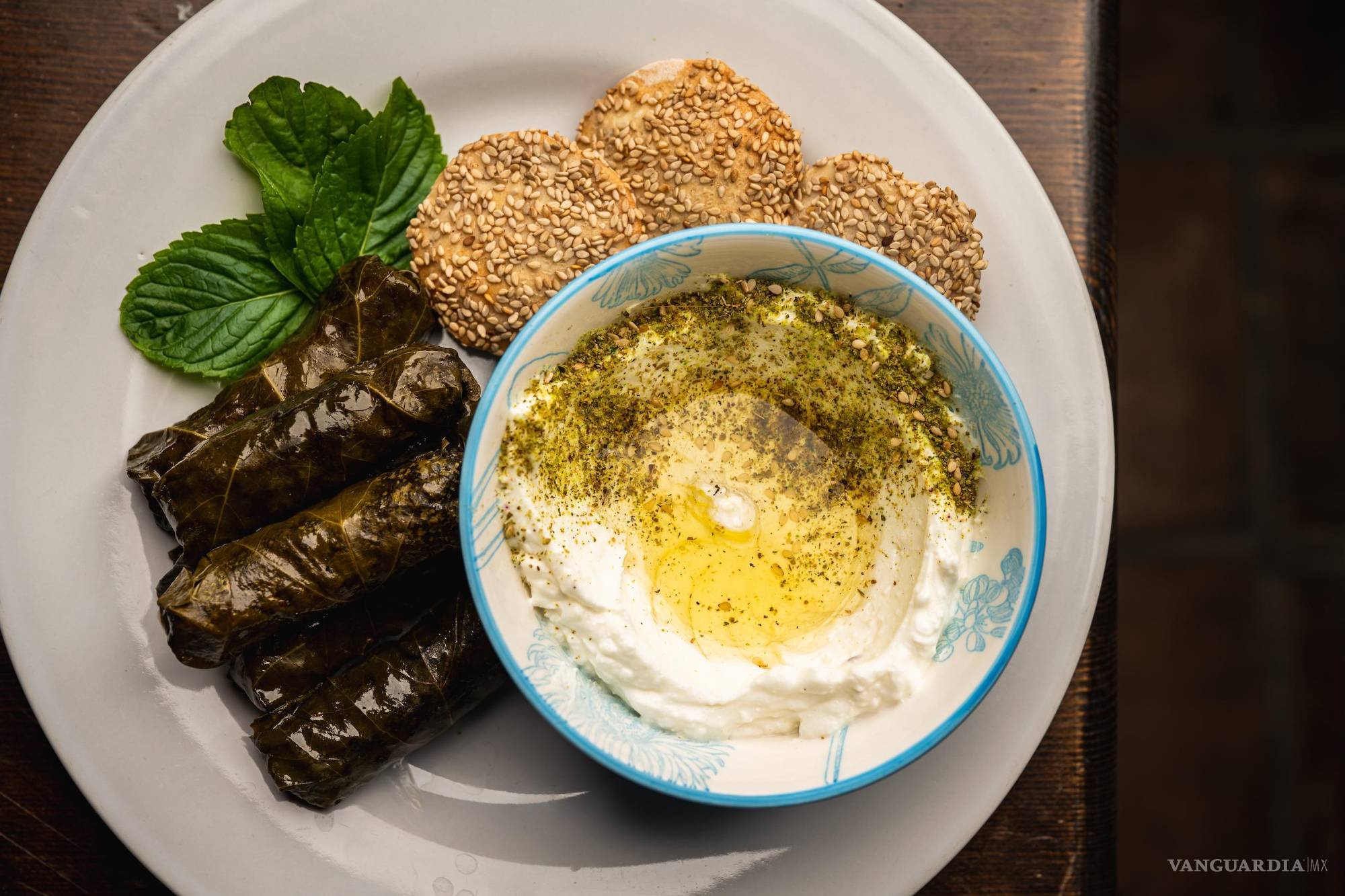 $!Hojas de parra rellenas: un clásico libanés preparado con esmero.