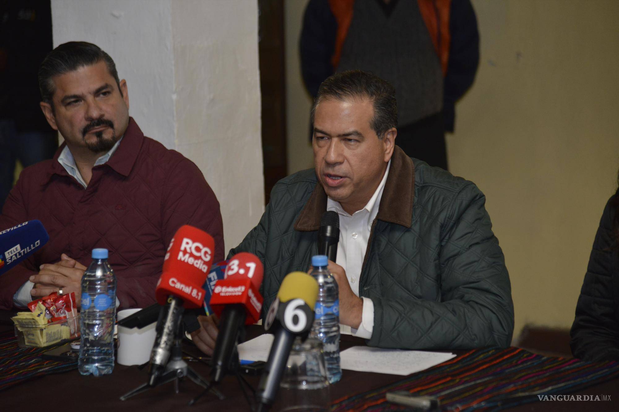 $!Candidatos Coahuila: ¿Considera al Tren Suburbano de Saltillo como un proyecto clave en su administración?