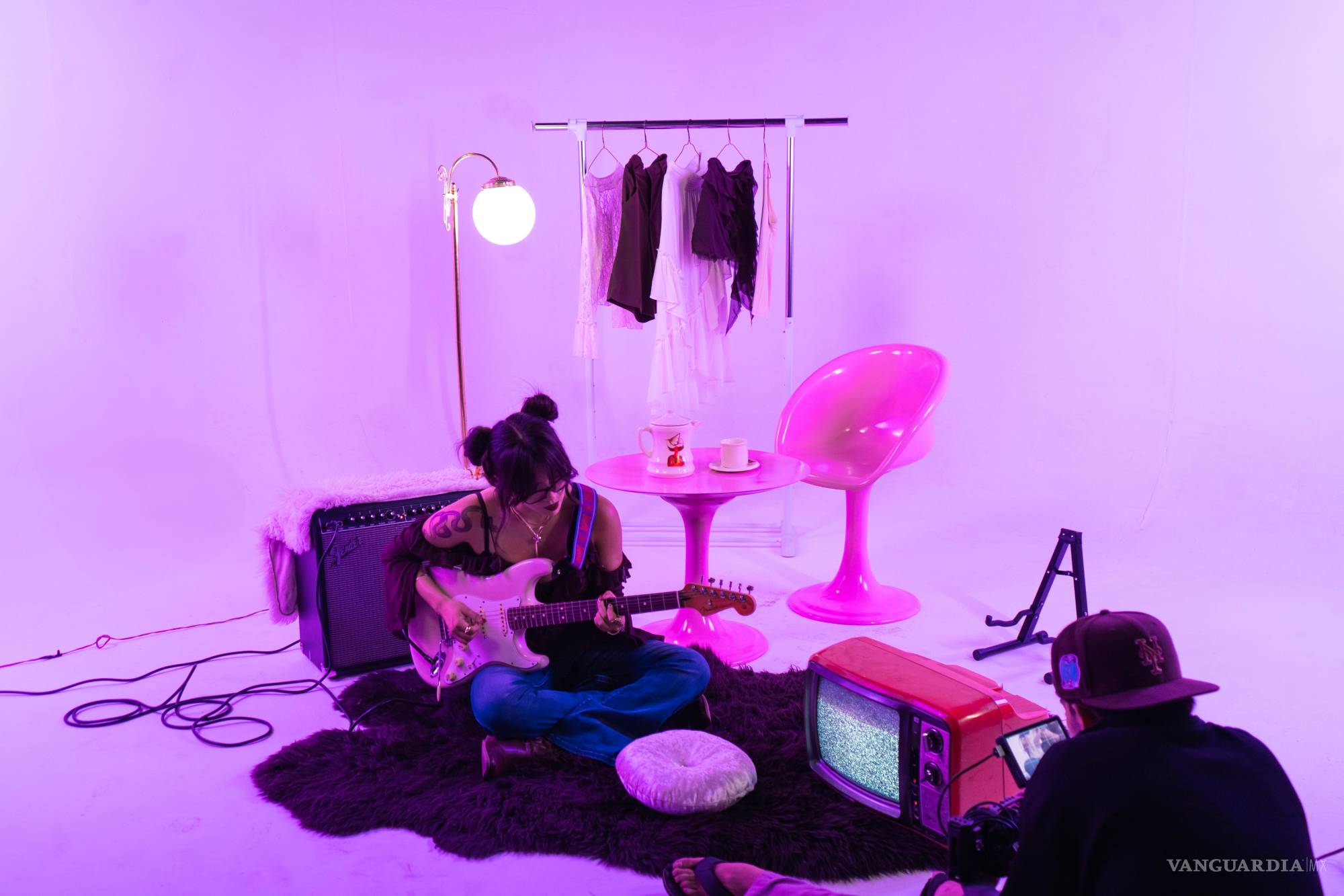 $!La Marlu lanza su primer EP “Lo que tenías que escuchar”, un viaje emocional de cinco canciones marcadas por la introspección y el italic  pop.