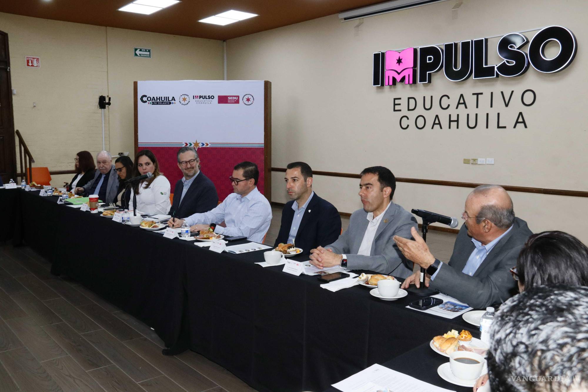 $!Cada vez más empresas e instituciones educativas se irán sumando para afianzar la enseñanza con los alumnos coahuilenses.