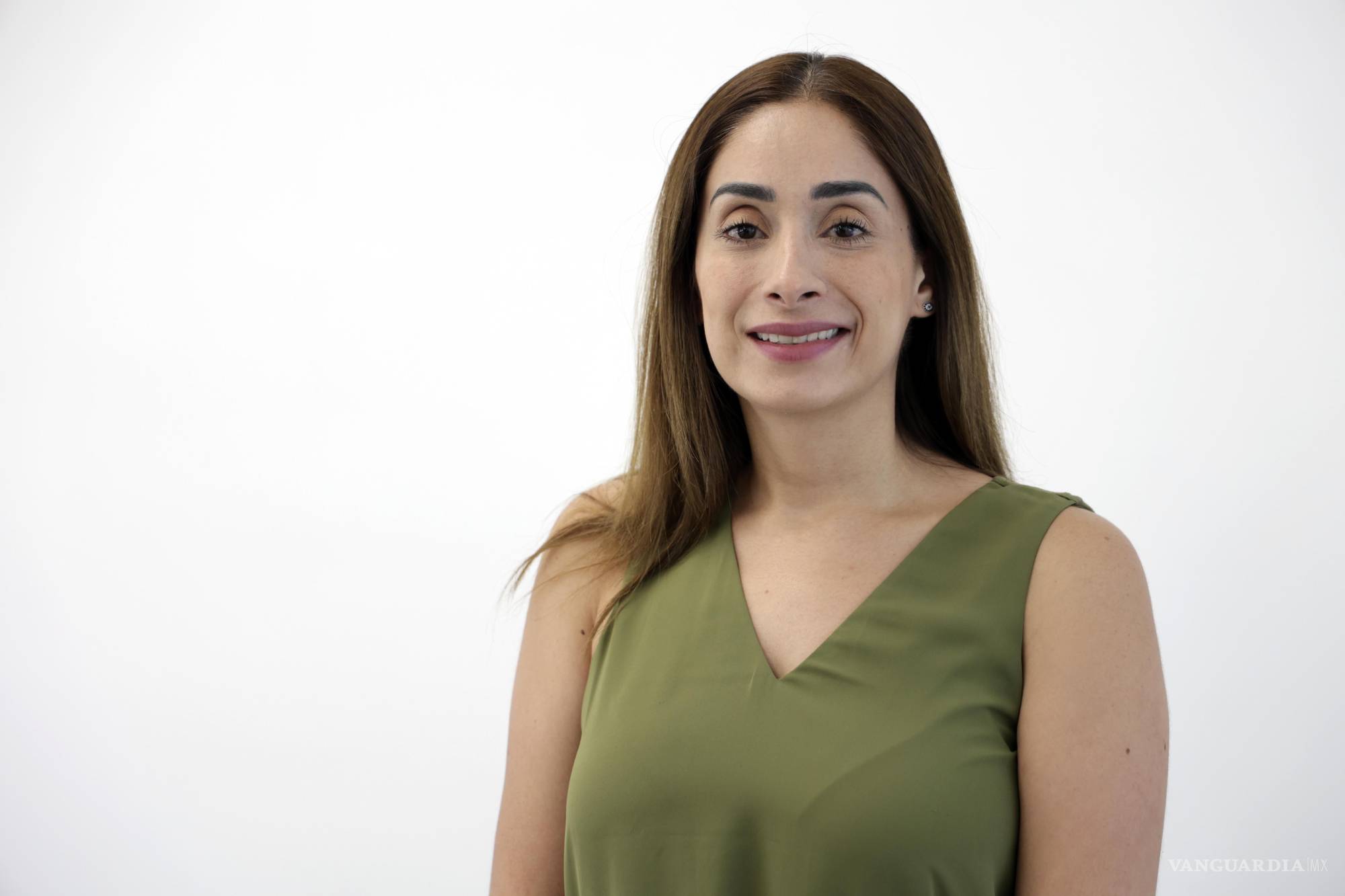 $!Yezka Garza deja su cargo tras cinco años al frente del CRIH, donde impulsó un enfoque multidisciplinario y humano para enfrentar el rezago forense en México.