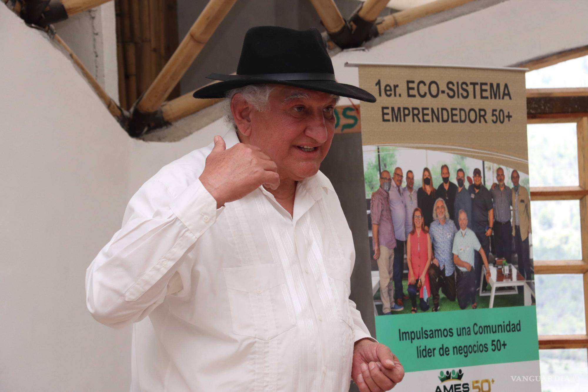 $!Joel Gámez Garza hablo sobre la importancia de que el adulto sea productivo para ser autosuficiente.