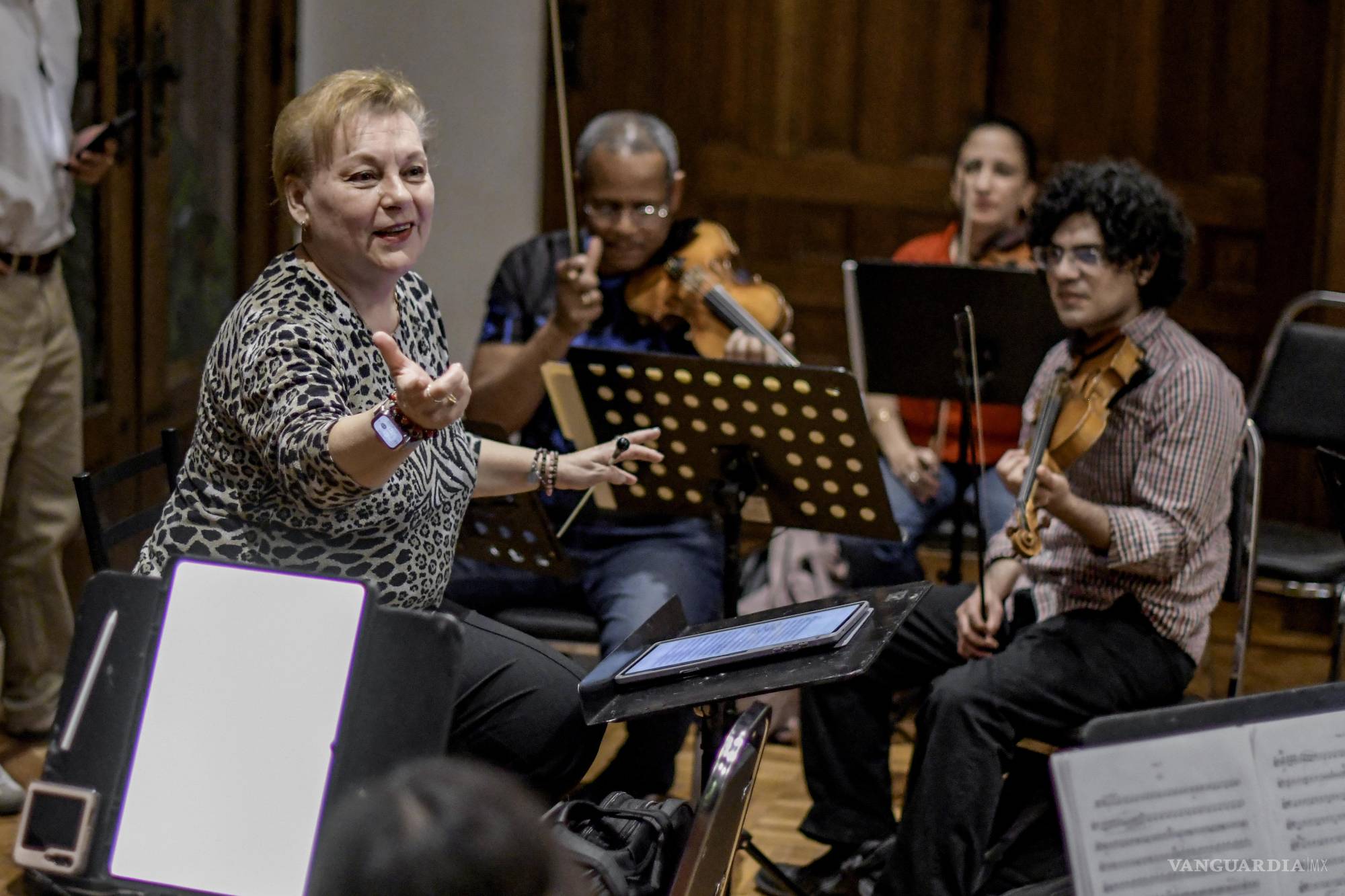 $!La orquesta Metropolitana de Saltillo vuelve al Museo de las aves con un concierto a la italiana