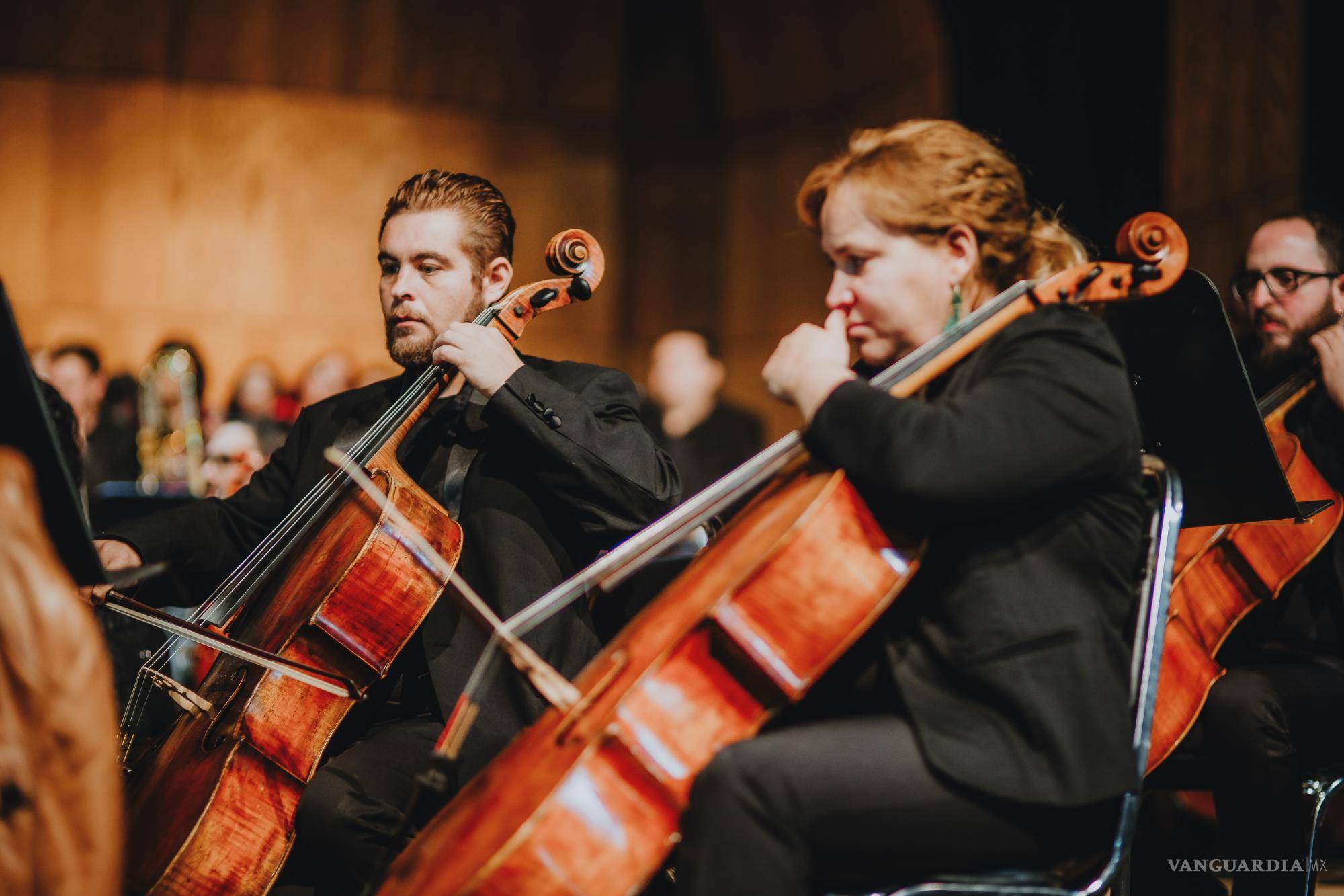 $!Debutó exitosamente en el Palacio de Bellas Artes en 2017 y ha sido orquesta invitada de los cantantes operísticos Nadine Sierra, Javier Camarena, Andrea Bocelli y Plácido Domingo.