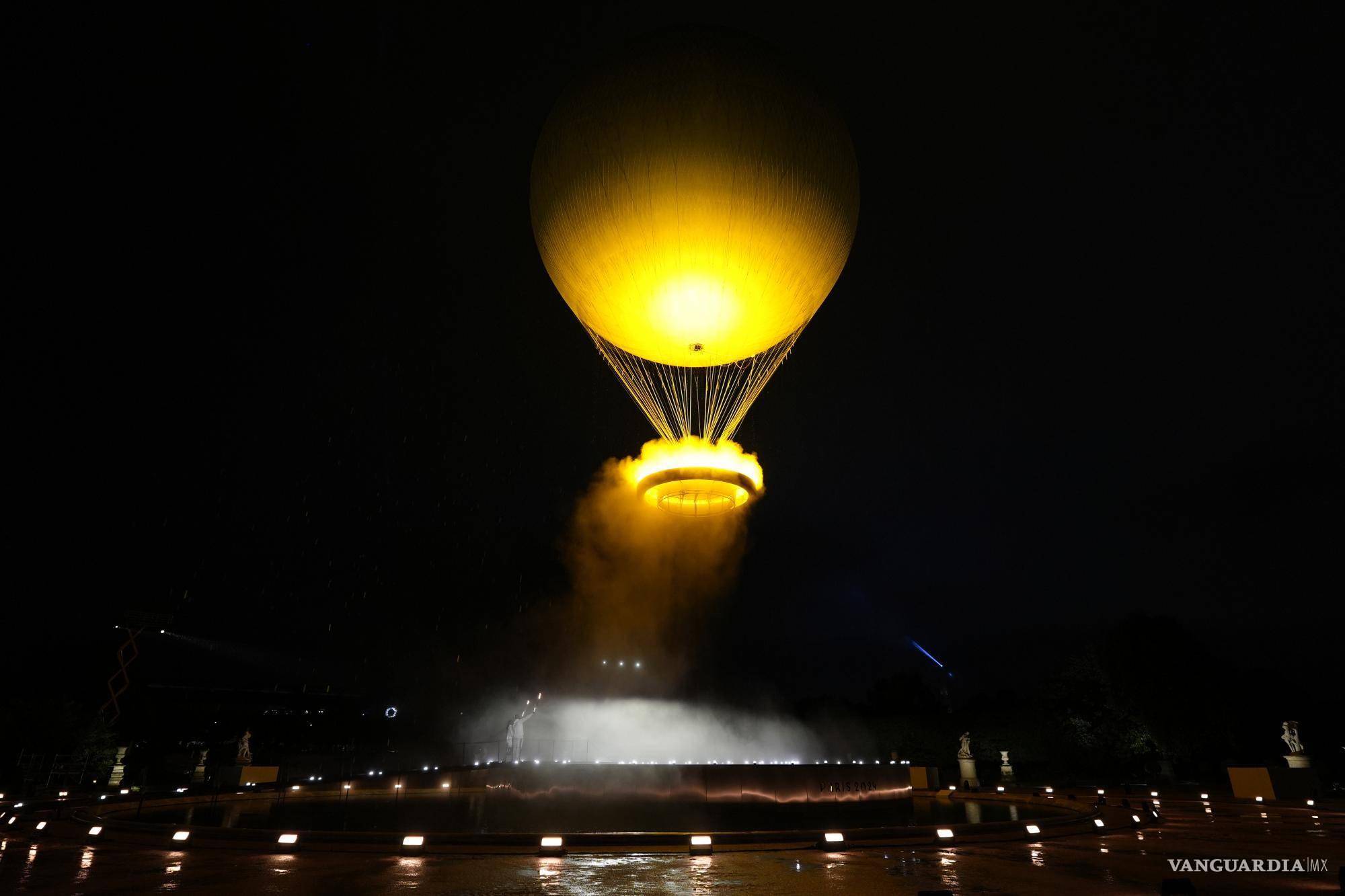 $!El pebetero se encendió en la llamada ‘Ciudad de la Luz’ dando inicio a los Juegos Olímpicos.