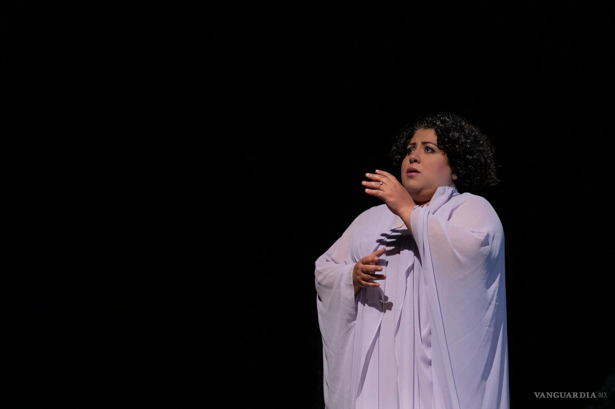 La soprano María Katzarava ofrecerá gala de ópera en el Teatro de la Ciudad de Saltillo