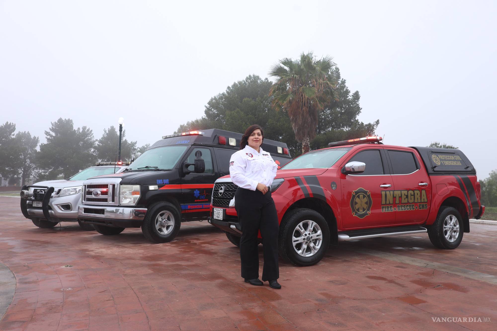 $!De su fascinación infantil por las sirenas y la influencia de su padre bombero, María Elisabet Fernández Briones se convirtió en la primera mujer en Coahuila con Maestría en Protección Civil y Gestión de Emergencias, encarnando la urgencia de llevar detectores de humo, extintores y una verdadera cultura de prevención a cada hogar.