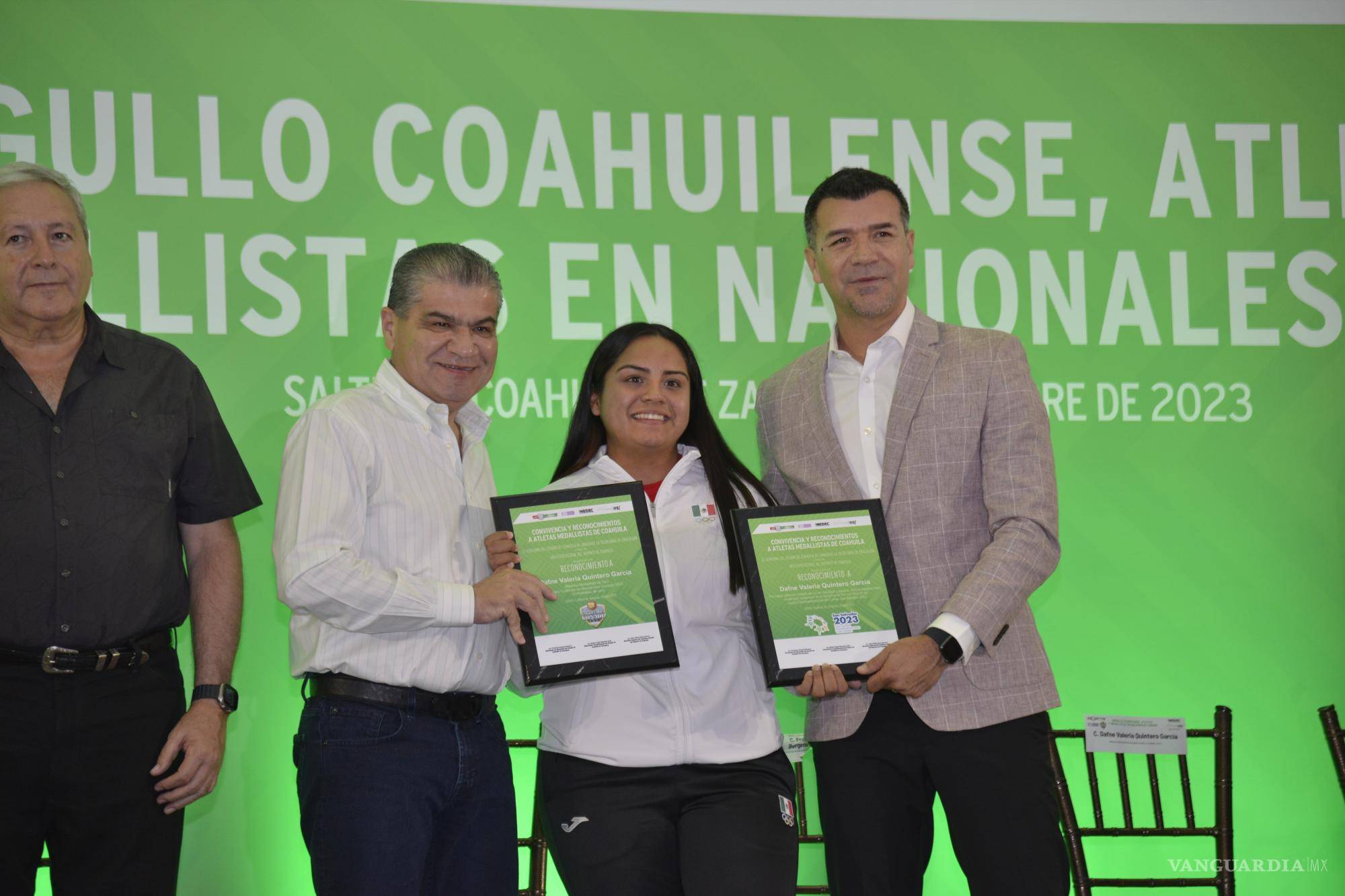 $!Dafne Quintero se llevó cinco medallas de oro en la competencia.