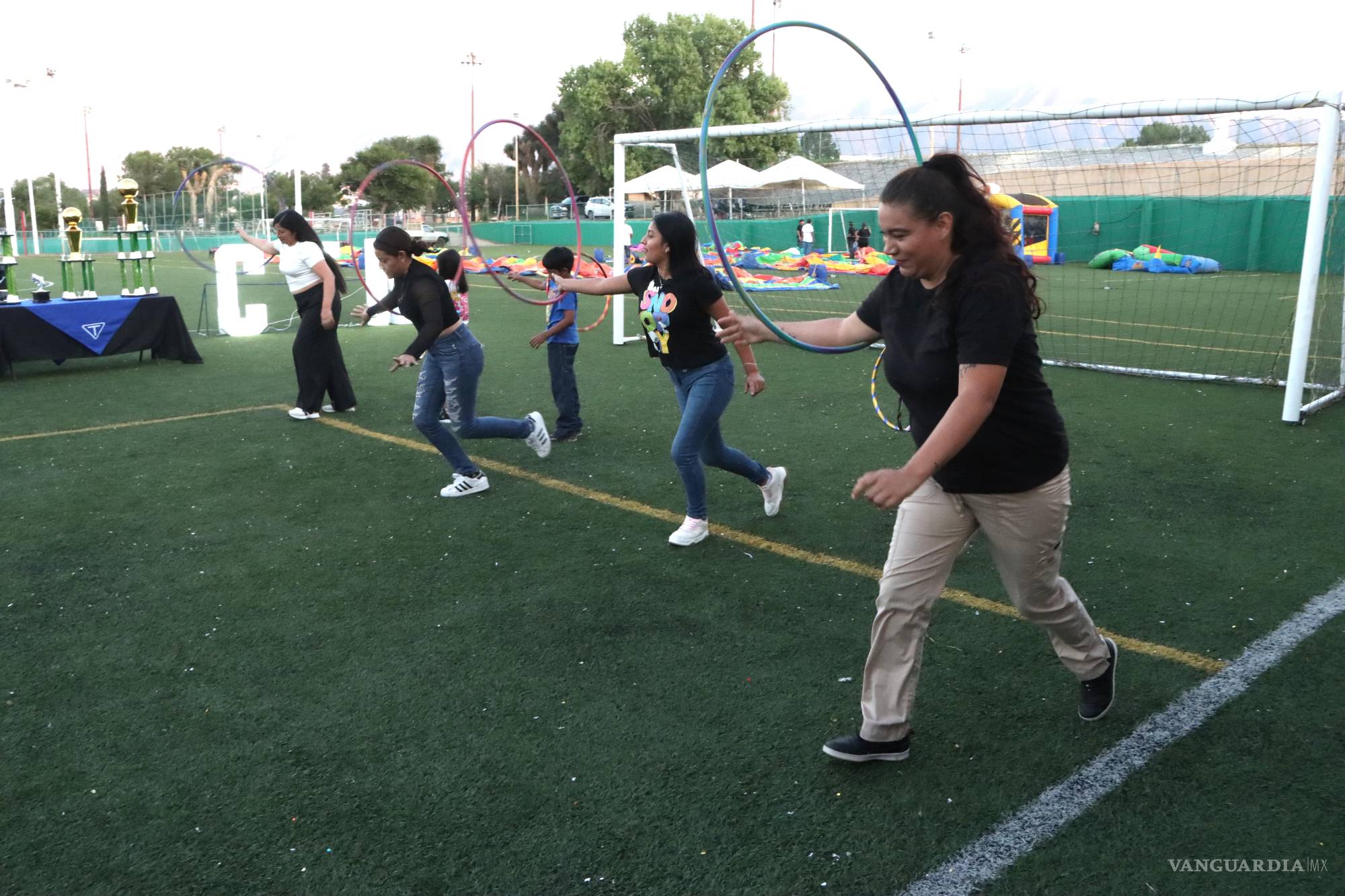 $!Las dinámicas refuerzan la unión familiar y el trabajo en equipo.