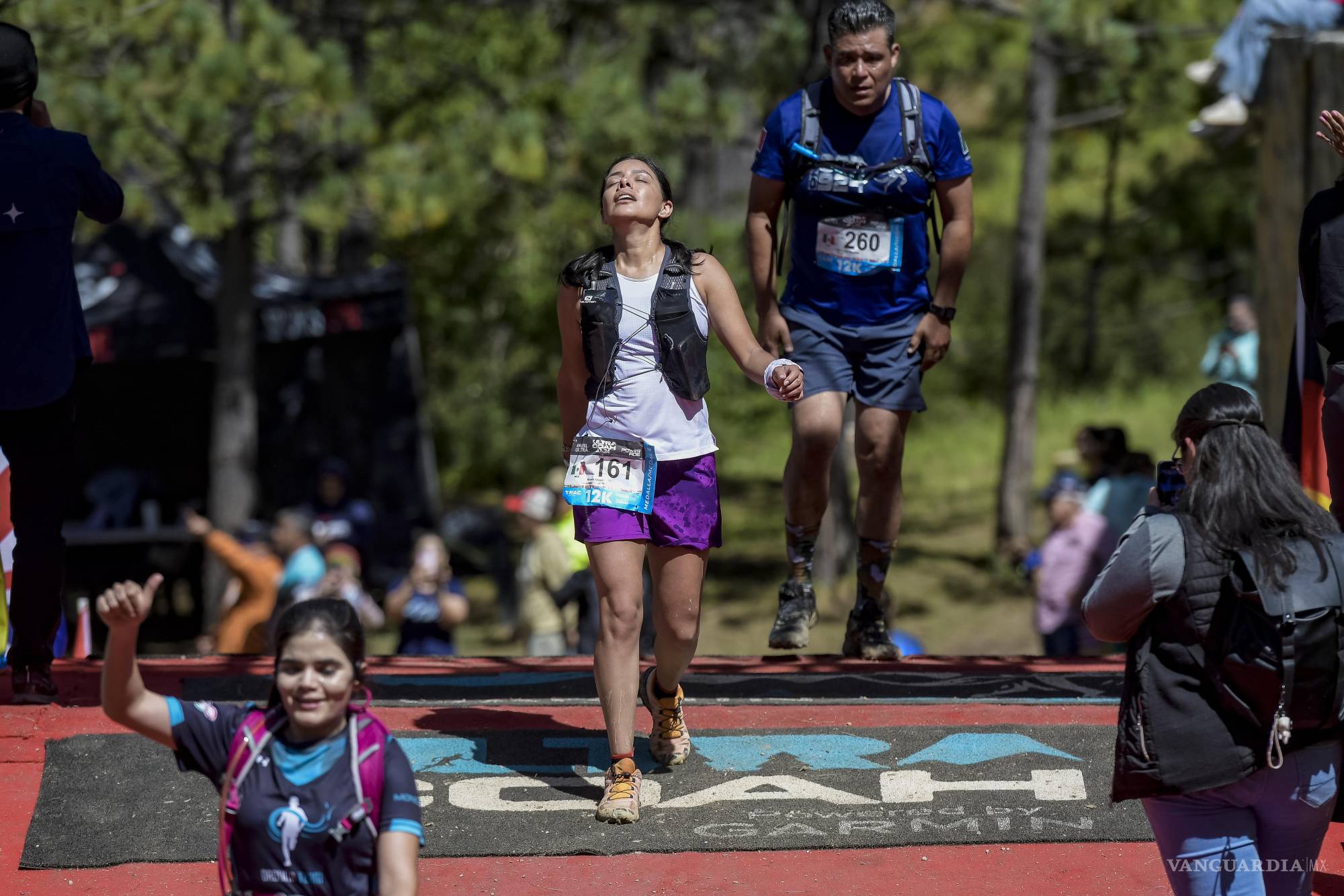 $!La meta de la Ultra Coahuila, con vista a las montañas, es símbolo de perseverancia y visión a largo plazo.