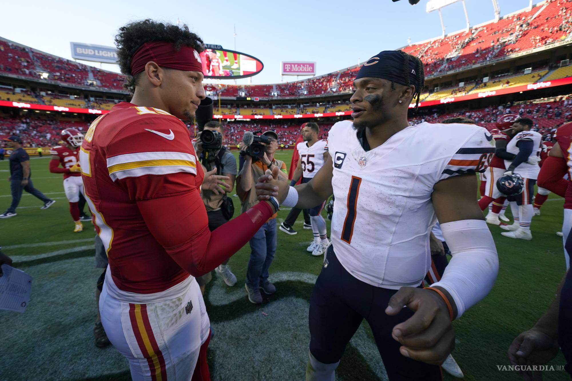 $!Además del gran duelo ante los Chargers, Mahomes y los Chiefs vencieron 41-10 a los Bears de Chicago.