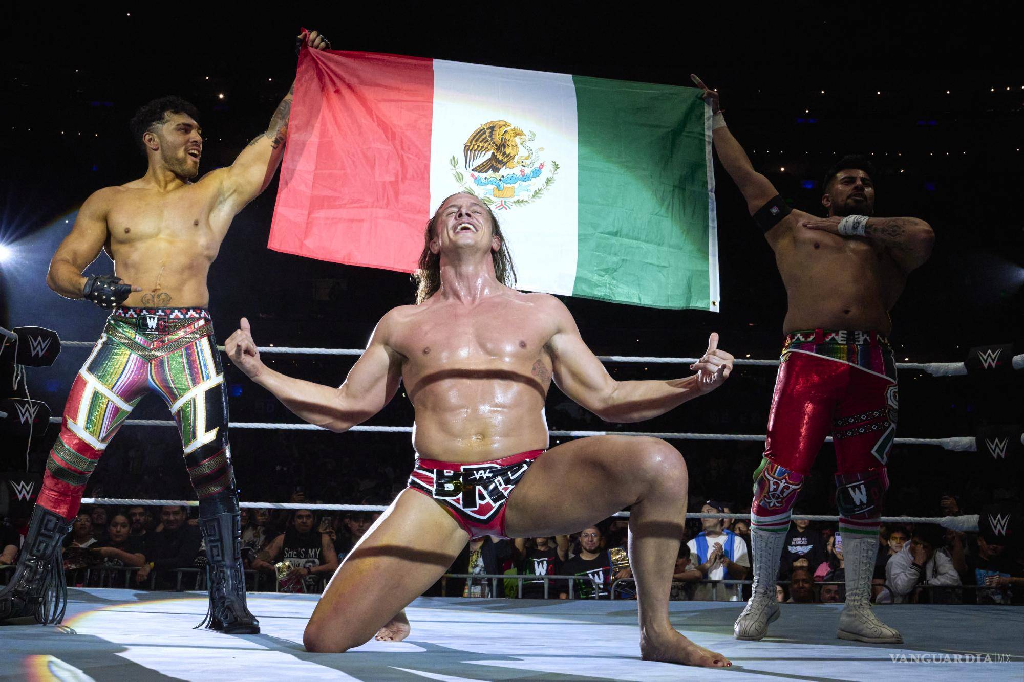 $!La Latino World Order tuvo como nuevo invitado al “Bro”, Matt Riddle.