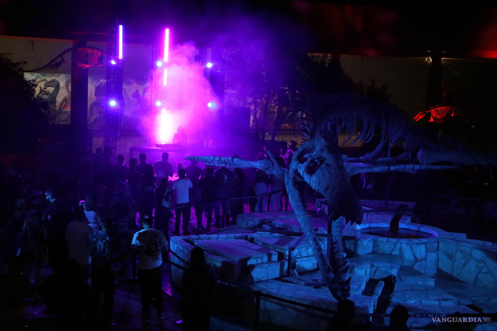 $!Cada rincón del Museo del Desierto lució mágico para el show.