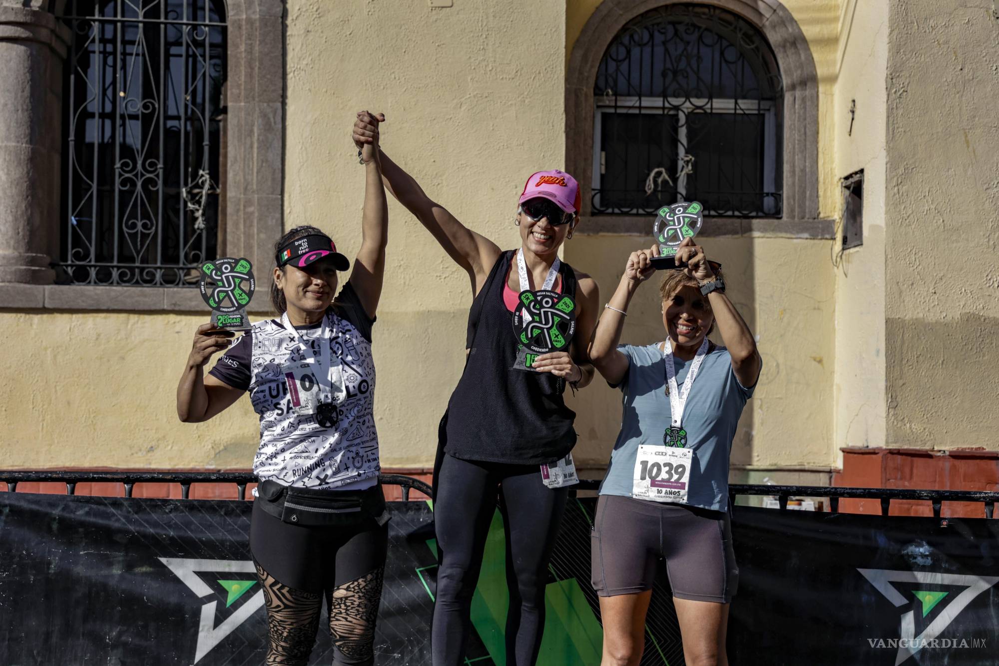 $!La participación femenina brilló en la competencia que llevó a cabo este domingo.