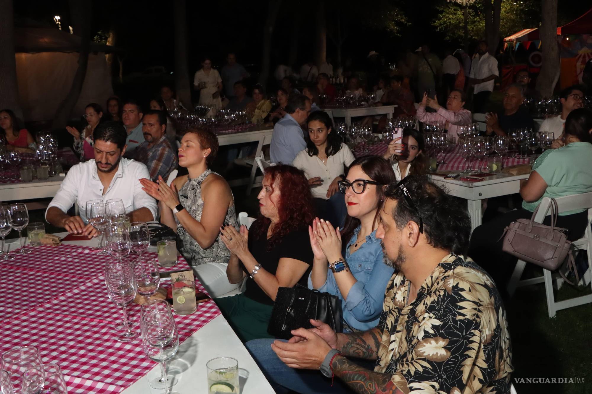 $!¡En la Alameda Zaragoza! Vive Tu Centro con cena maridaje al estilo de feria texana