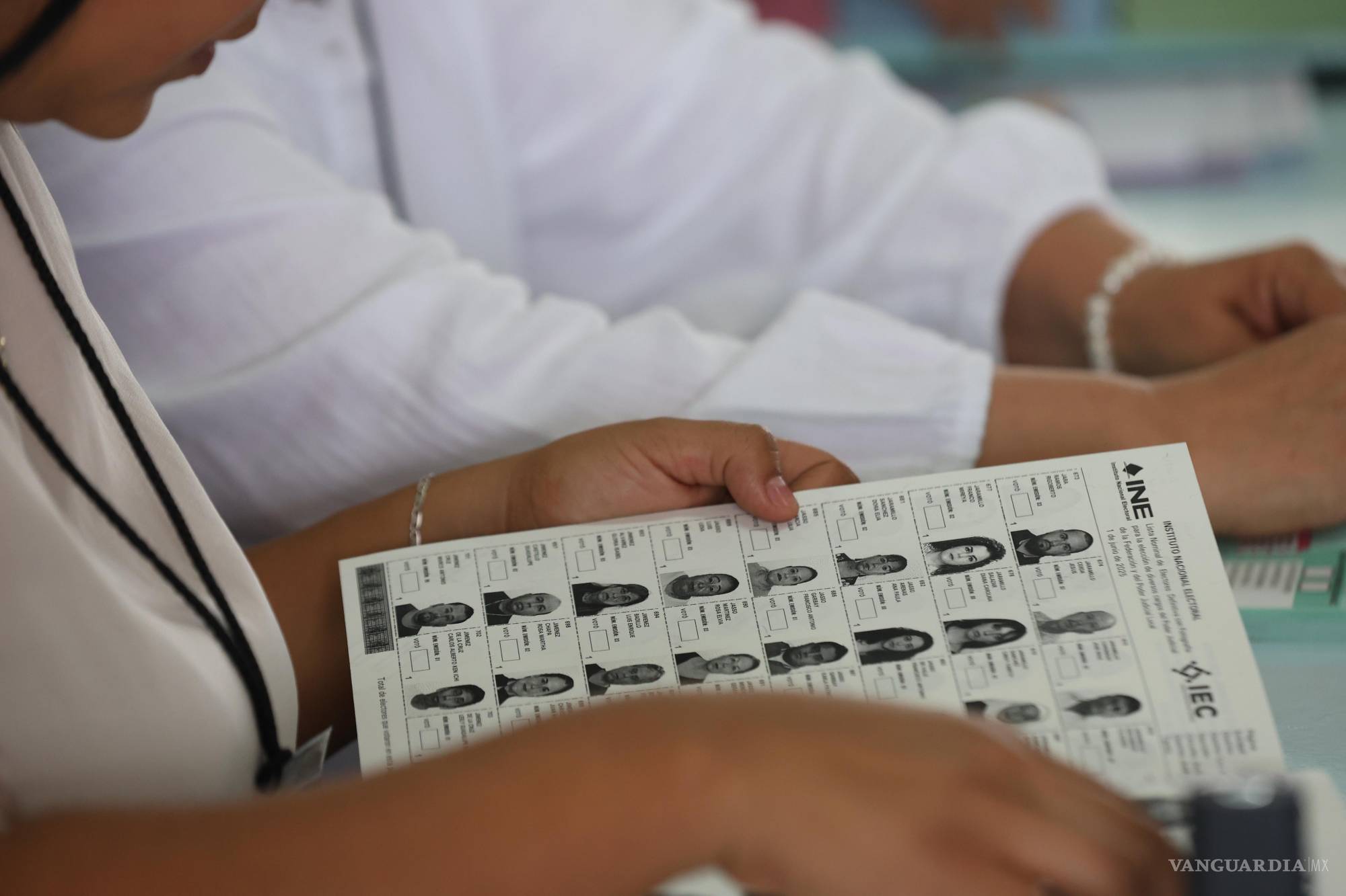 Saltillo: ‘No votaré, es una farsa’, afirma jurista y acusa fraudes inmobiliarios y jueces omisos