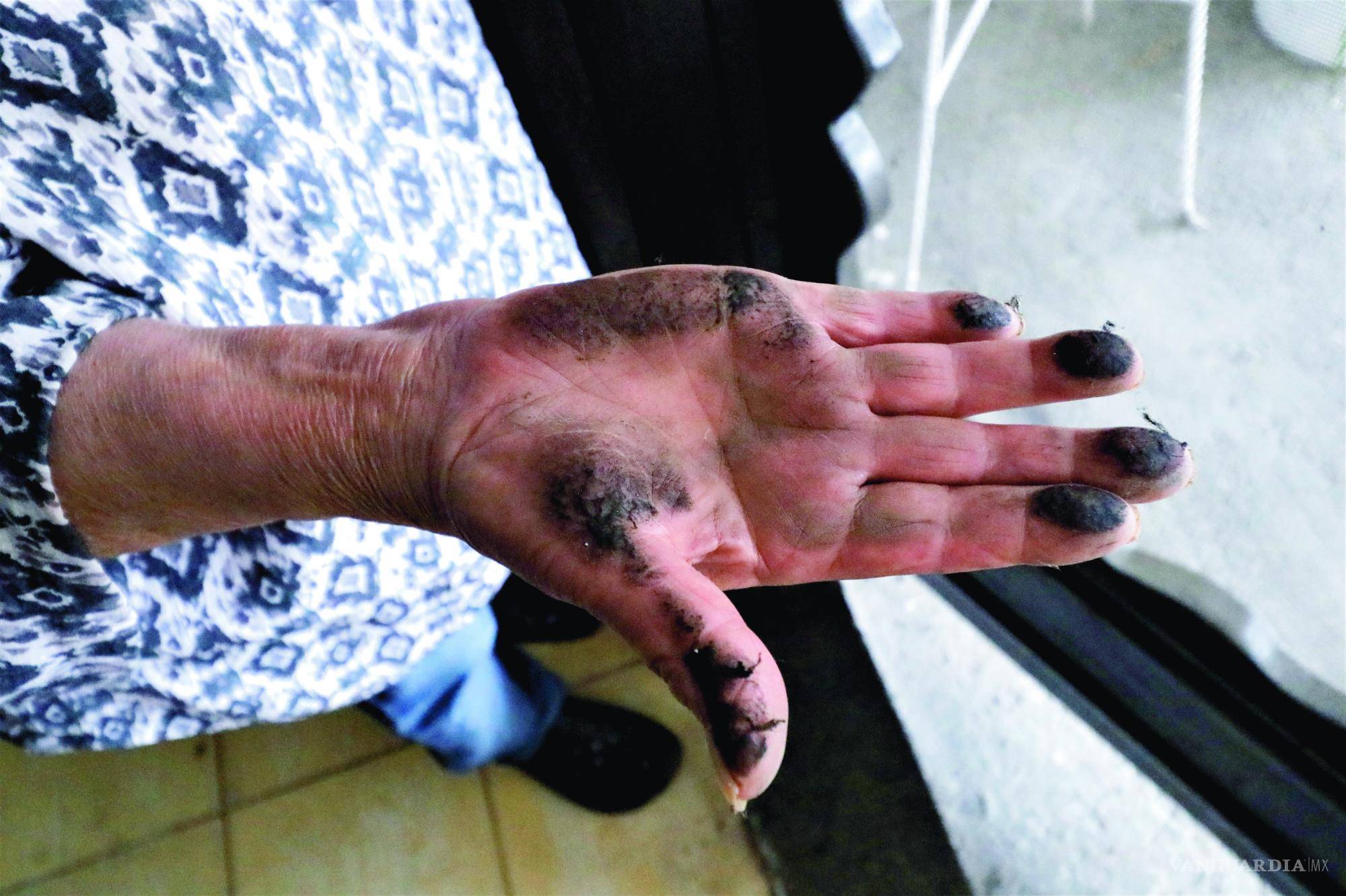 Familias afectadas por Tupy Saltillo: ‘mis niñas sangran de la nariz y mi suegra tiene pulmones de fumadora’