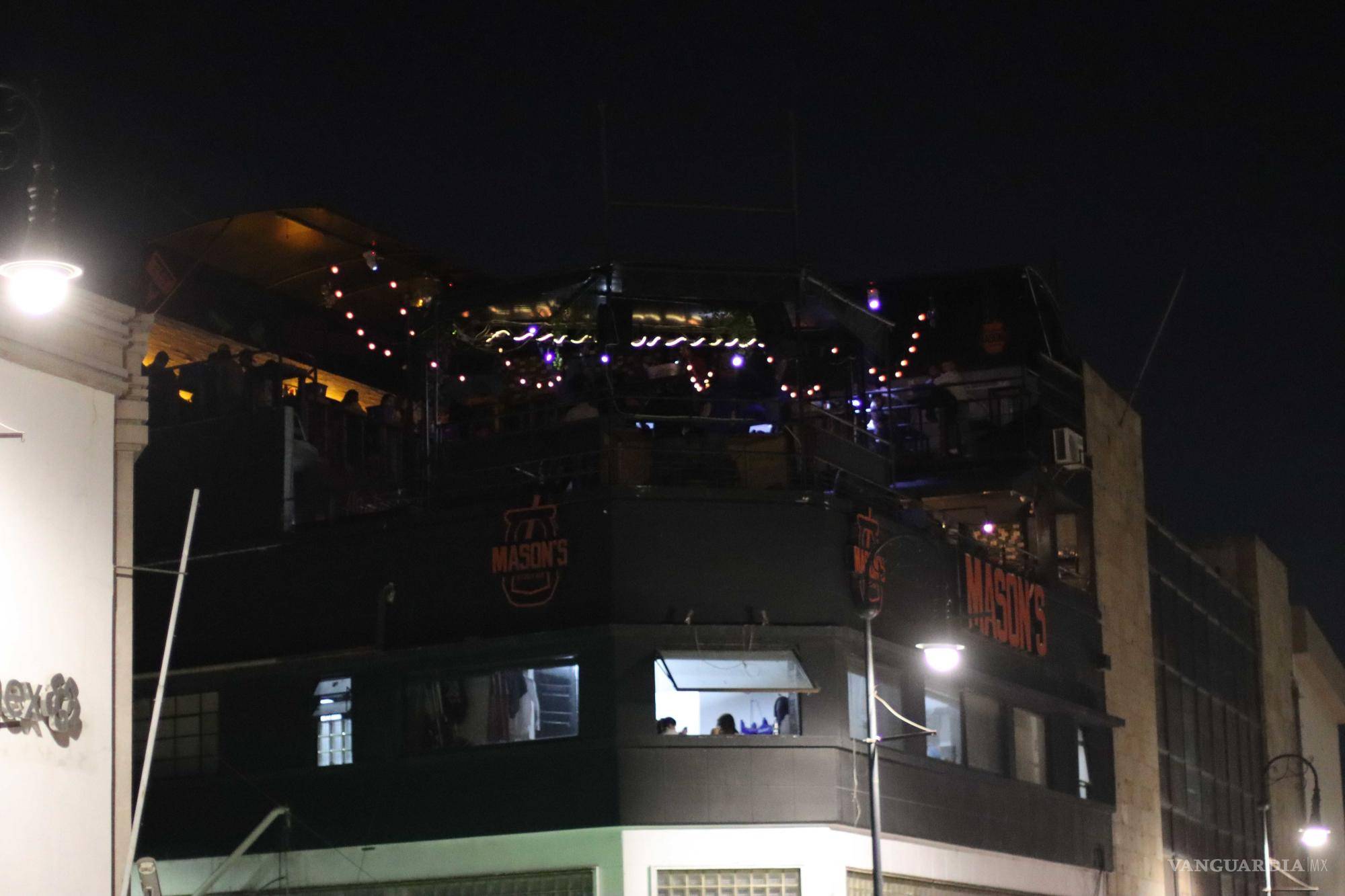 $!En una sola esquina (Allende y Ocampo) existen hasta cuatro antros.