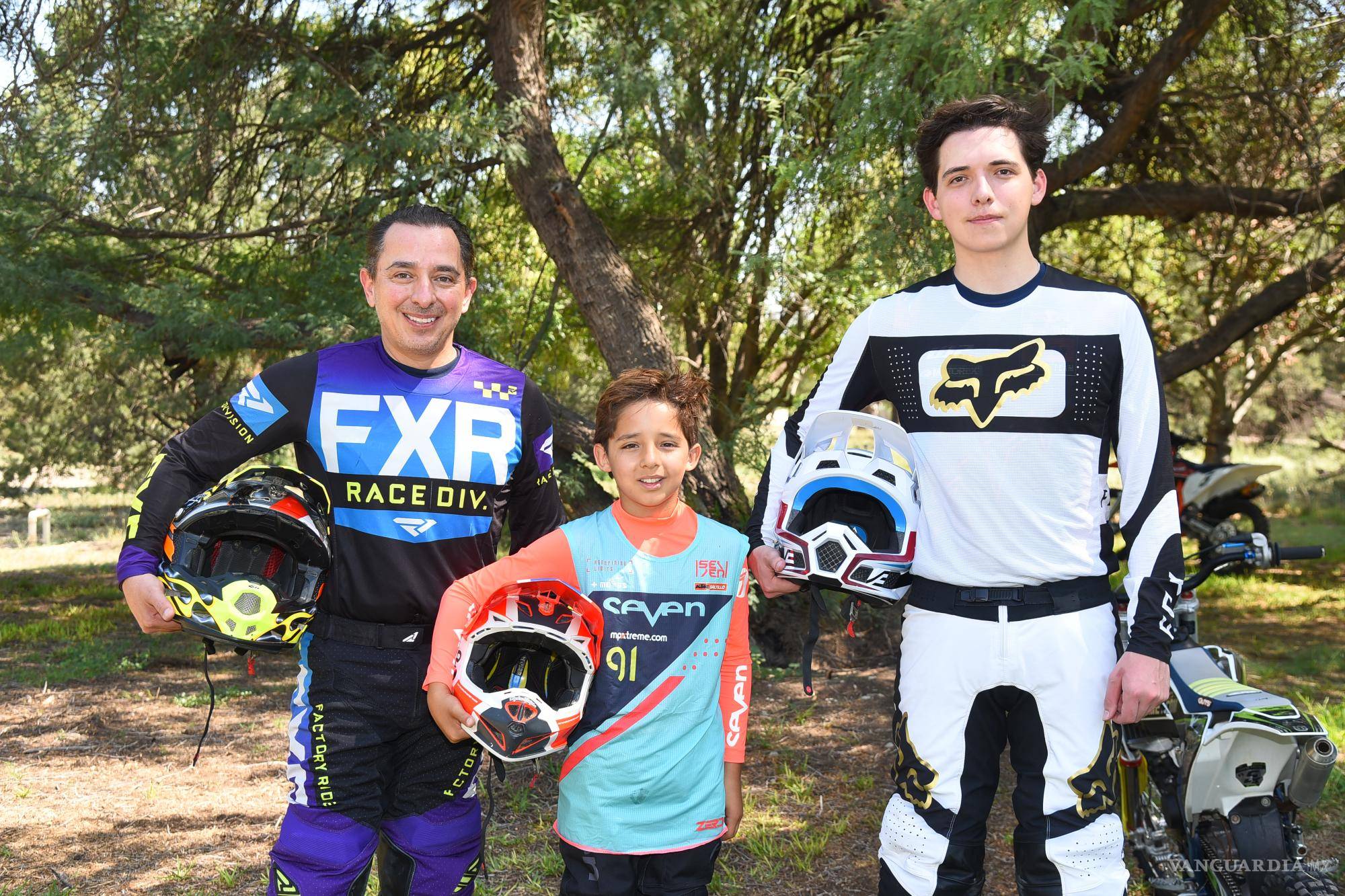 $!Javier David, Rodrigo y Javier Cabello.