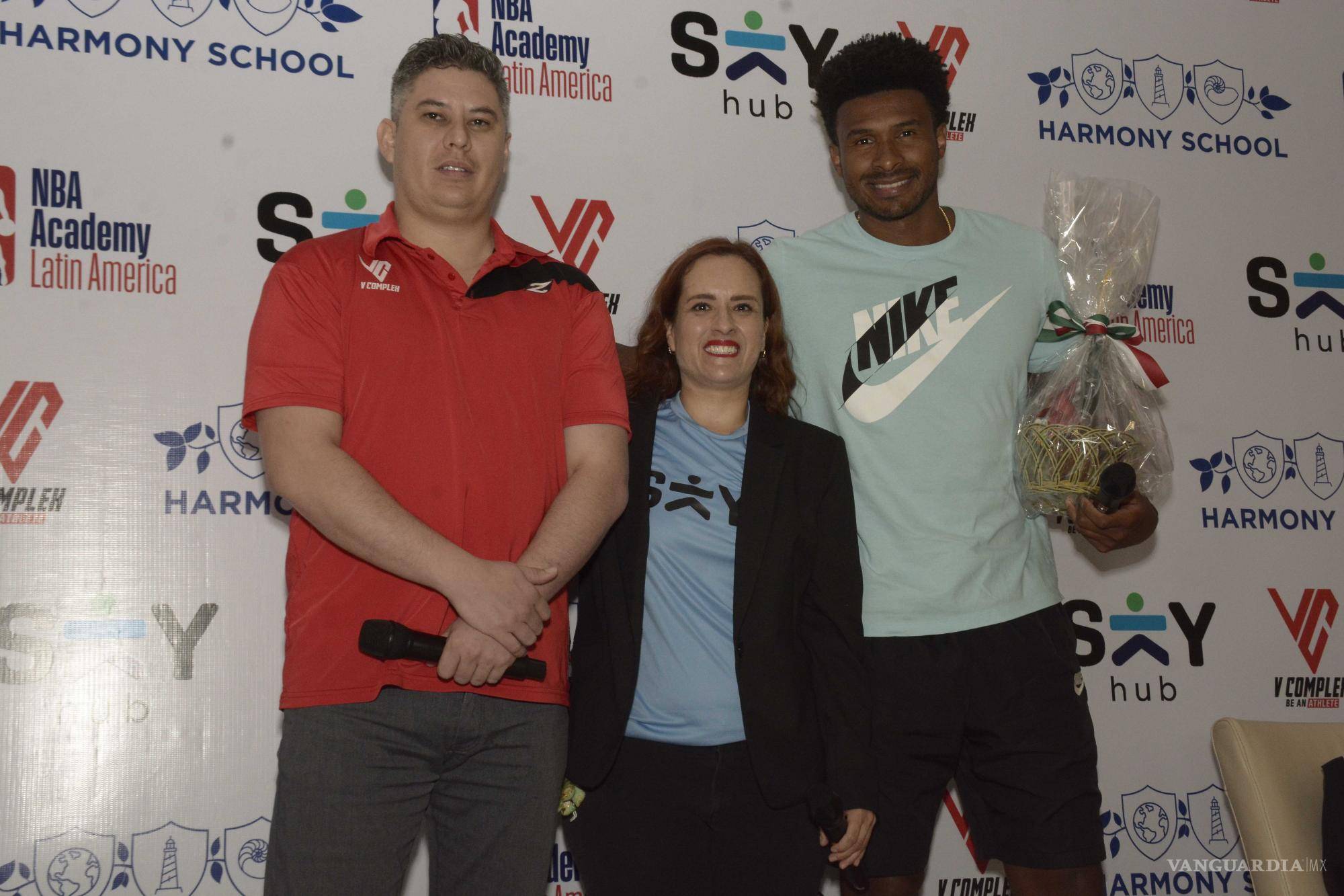 $!Los San Antonio Spurs eligieron a Barbosa en un Draft; posteriormente lo traspasaron a los Suns.